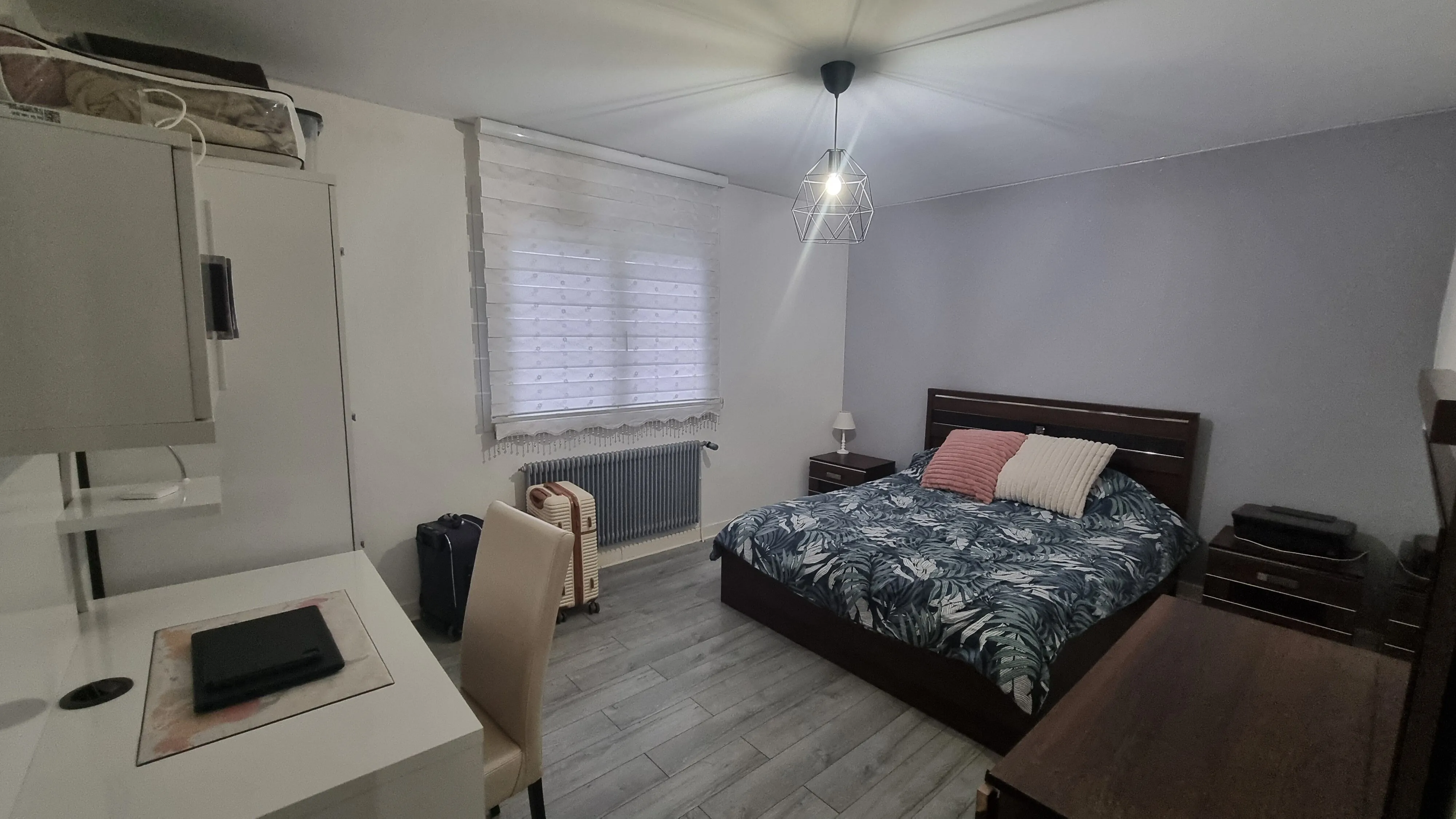 Maison à vendre à Riorges de 100 m² avec garage et balcon 