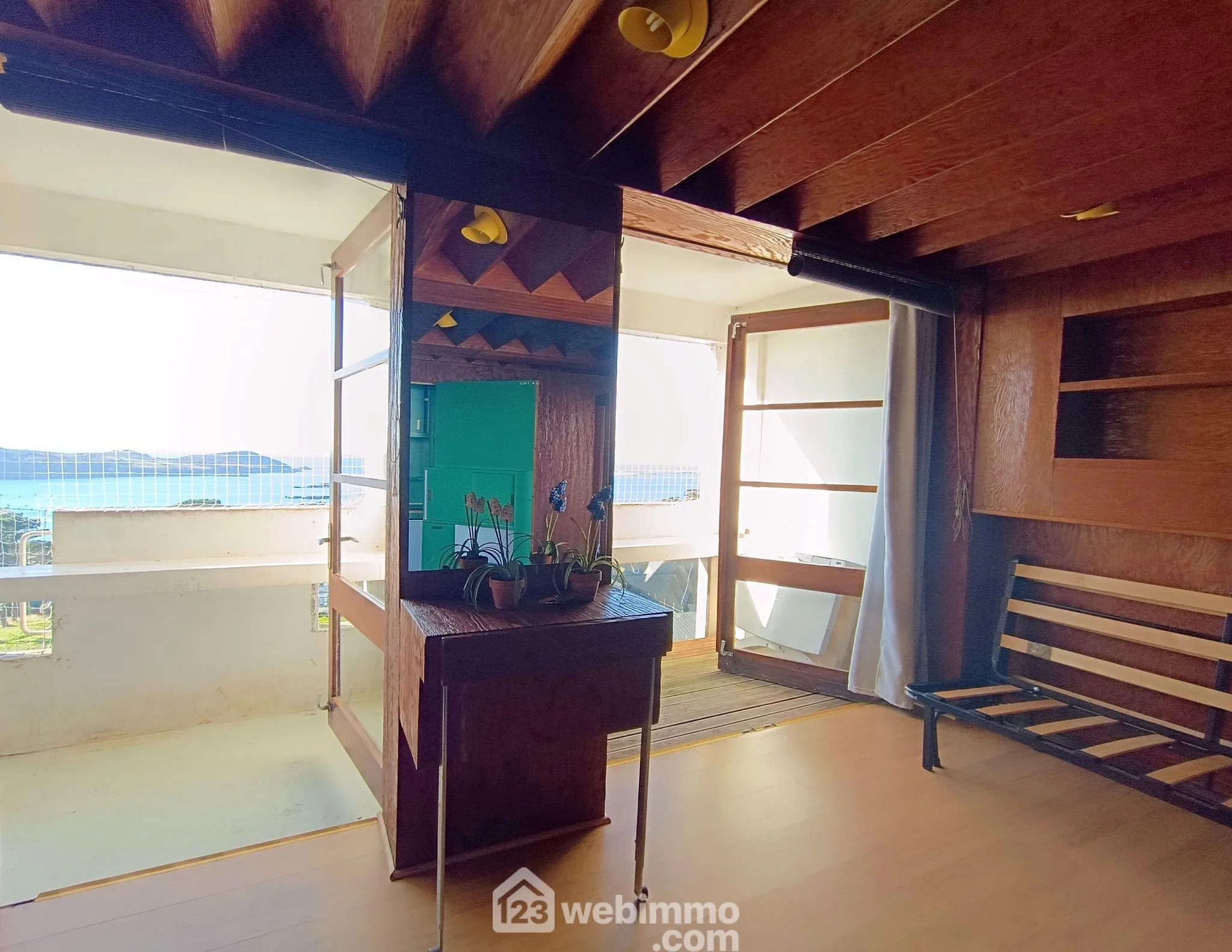 Charmant studio de 20 m² avec terrasse sud et vue mer à Trégor-Goëlo 