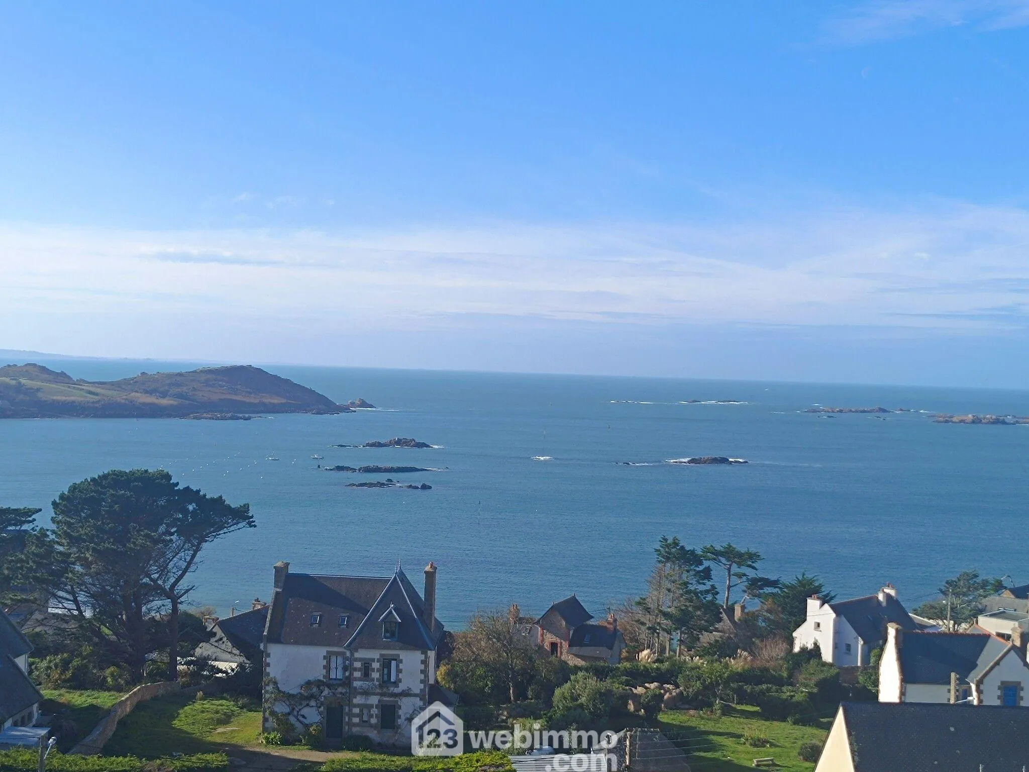 Charmant studio de 20 m² avec terrasse sud et vue mer à Trégor-Goëlo 