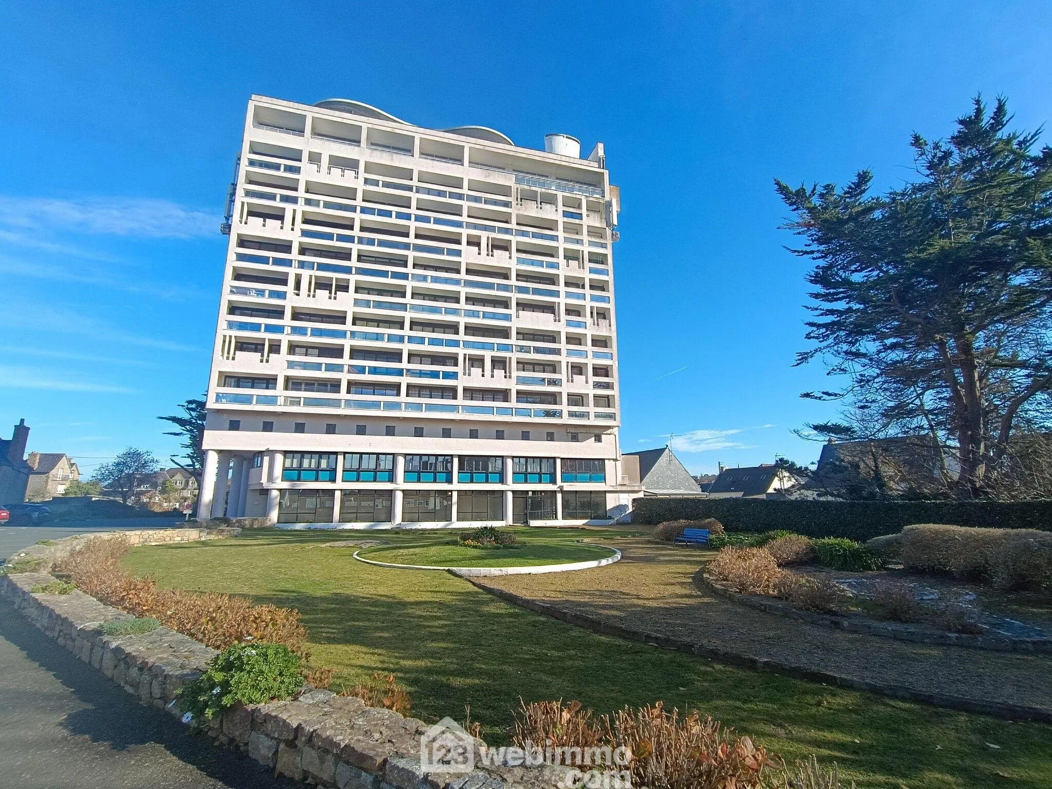 Charmant studio de 20 m² avec terrasse sud et vue mer à Trégor-Goëlo 