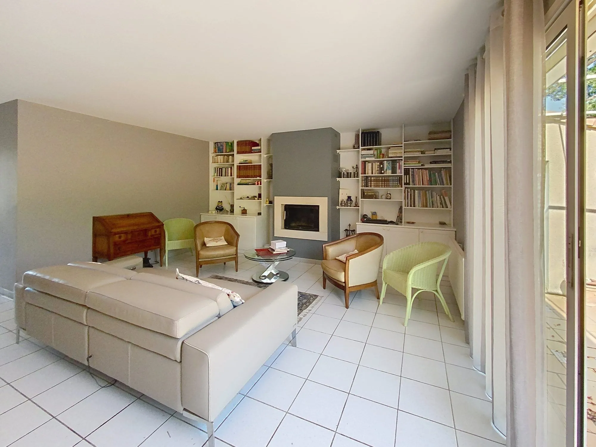 Maison 5 pièces avec piscine à Puygouzon - Confort et tranquillité 