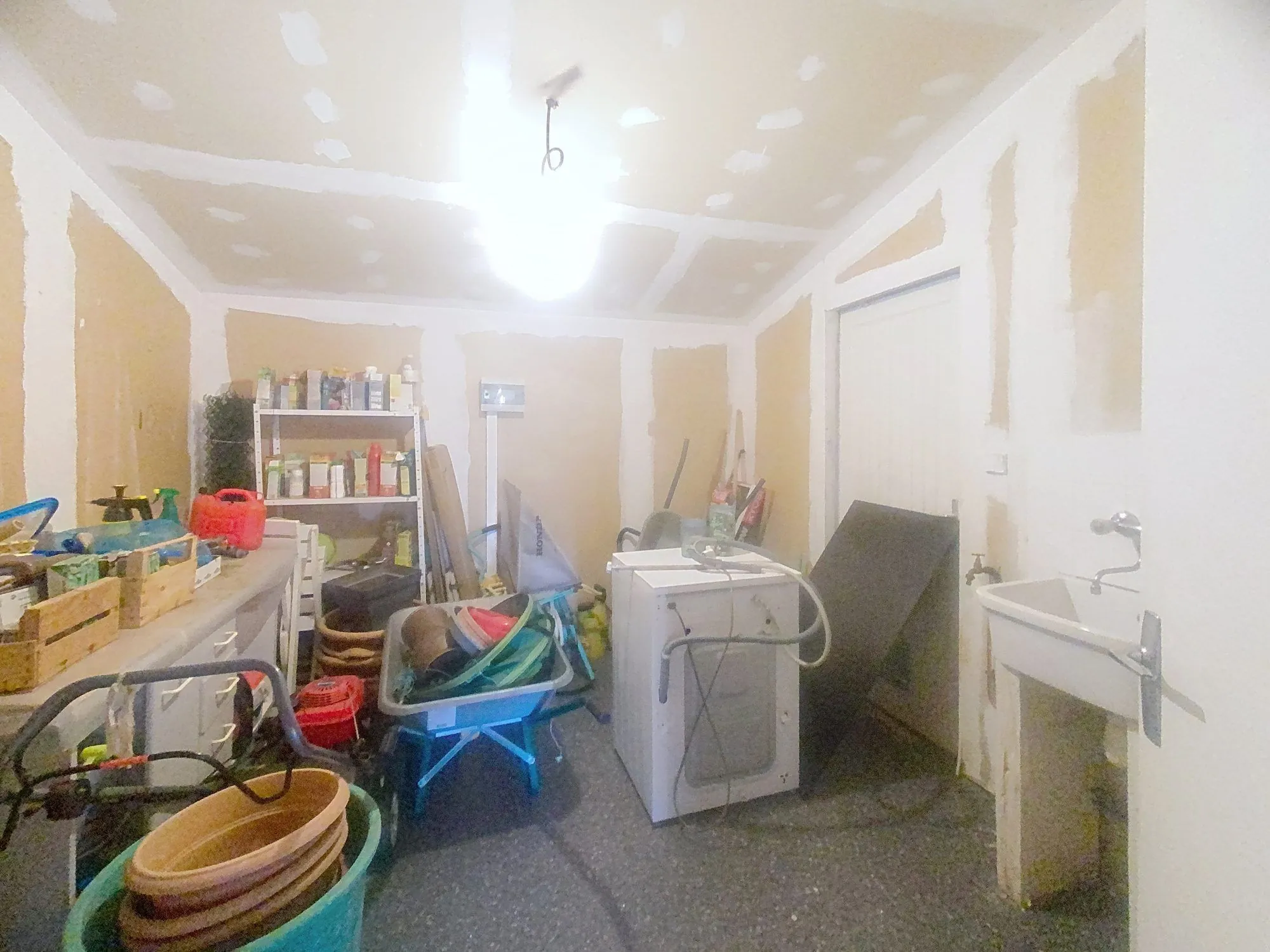 Maison 5 pièces avec piscine à Puygouzon - Confort et tranquillité 