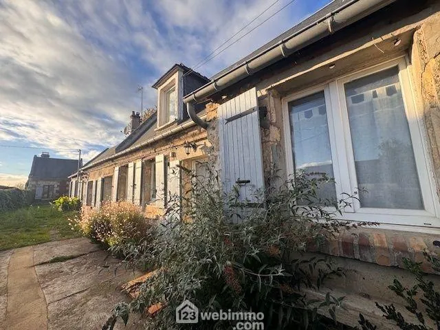 Charmante maison en pierre avec dépendances et vue sur le village à Salency 