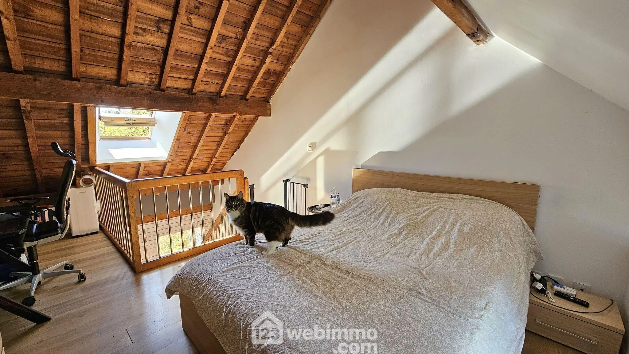 Appartement duplex 2 pièces de 41 m² à Milly-la-Forêt proche forêt et commerces 