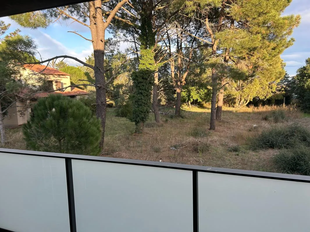 Appartement T2 neuf à vendre à Garons - 43,69 m², sécurisé, livré en 2024