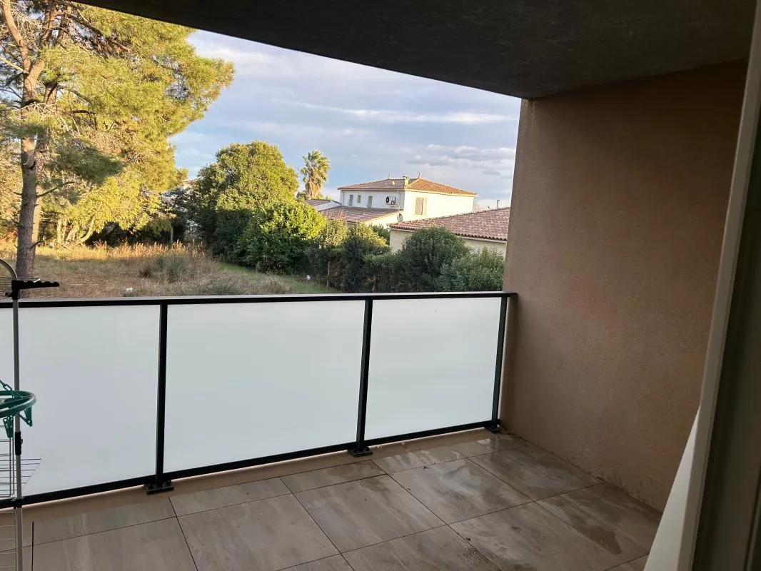 Appartement T2 neuf à vendre à Garons - 43,69 m², sécurisé, livré en 2024 