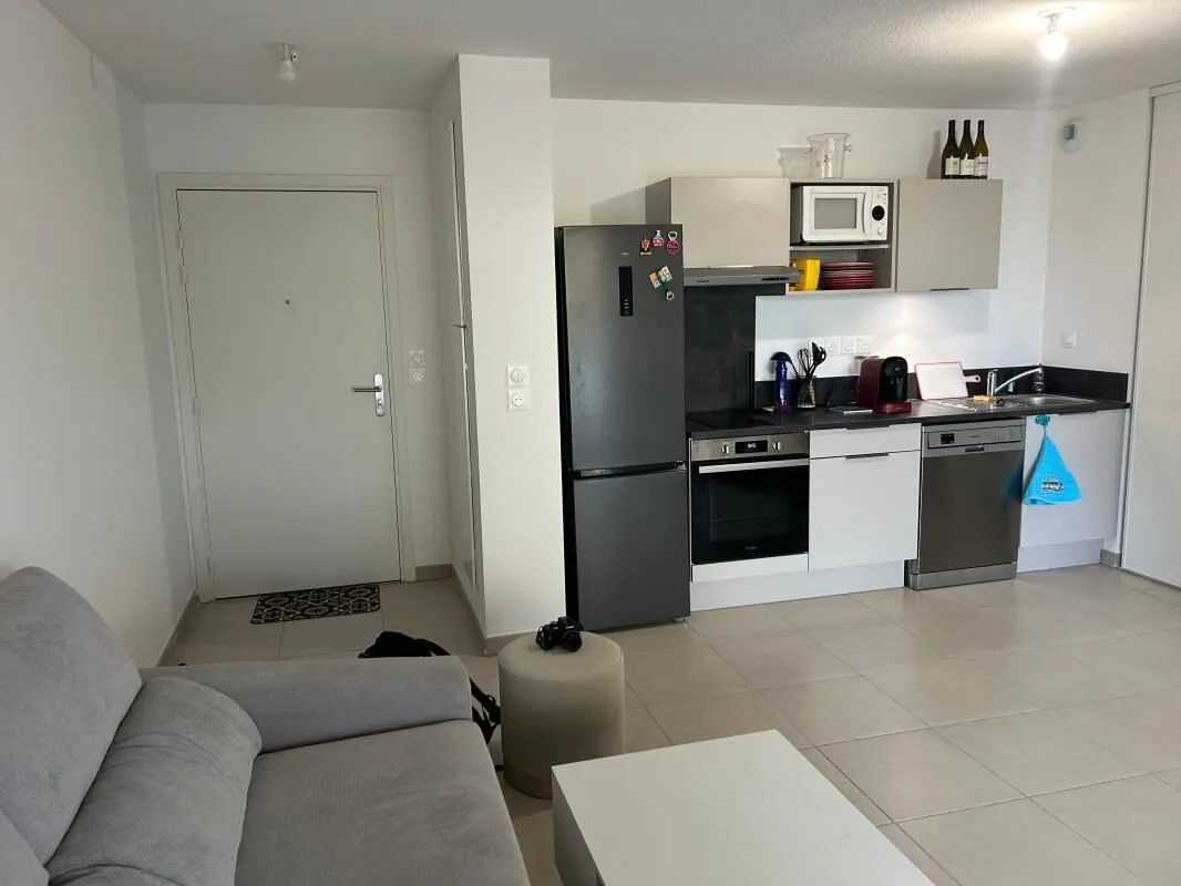 Appartement T2 neuf à vendre à Garons - 43,69 m², sécurisé, livré en 2024 