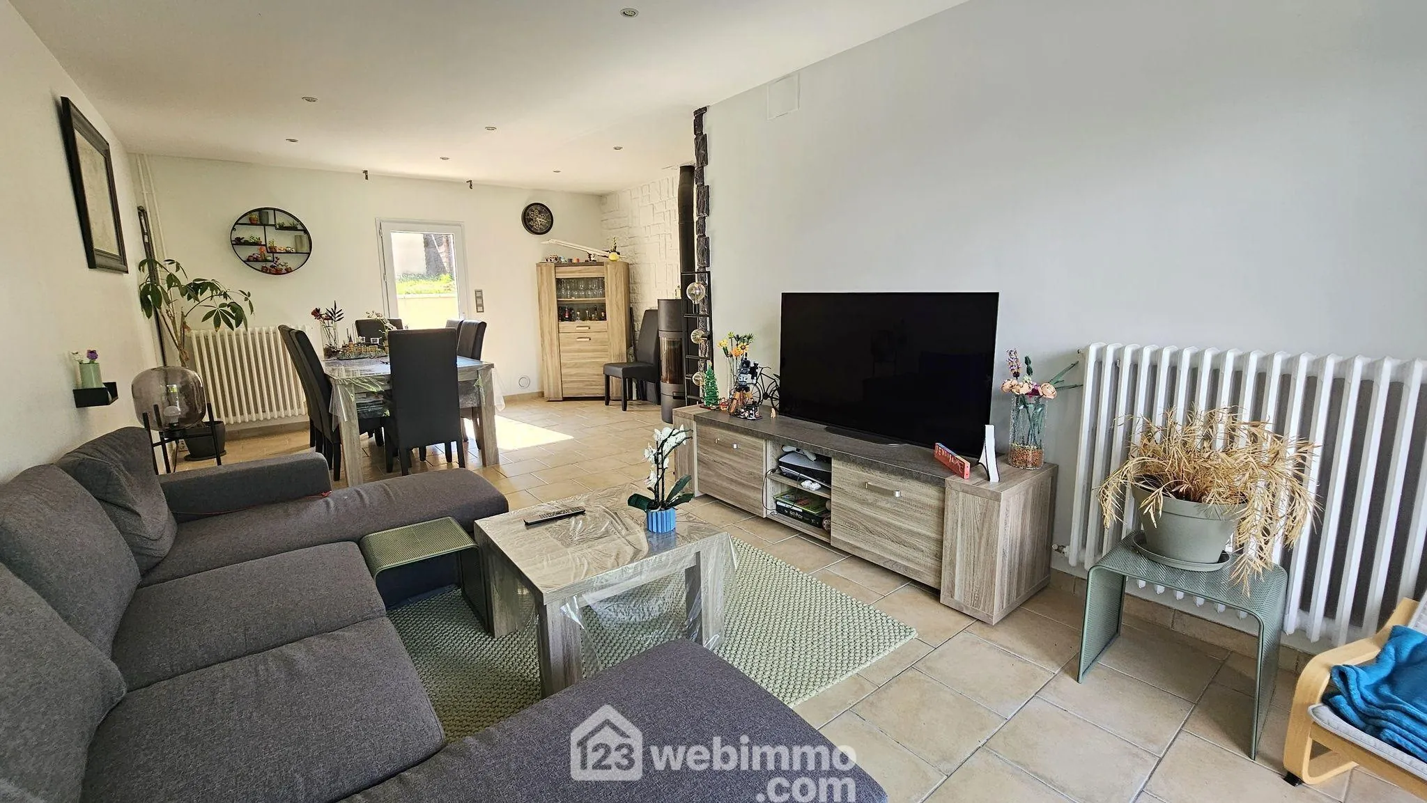 Maison de 105 m² à vendre à Milly-la-Forêt, proche commodités avec jardin et terrasse 