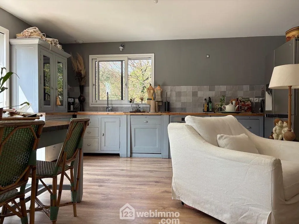 Maison à Béruges de 88 m² avec 3 chambres, calme et proche de la nature 