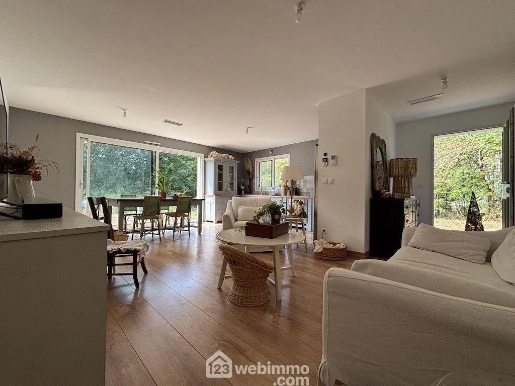 Maison à Béruges de 88 m² avec 3 chambres, calme et proche de la nature 