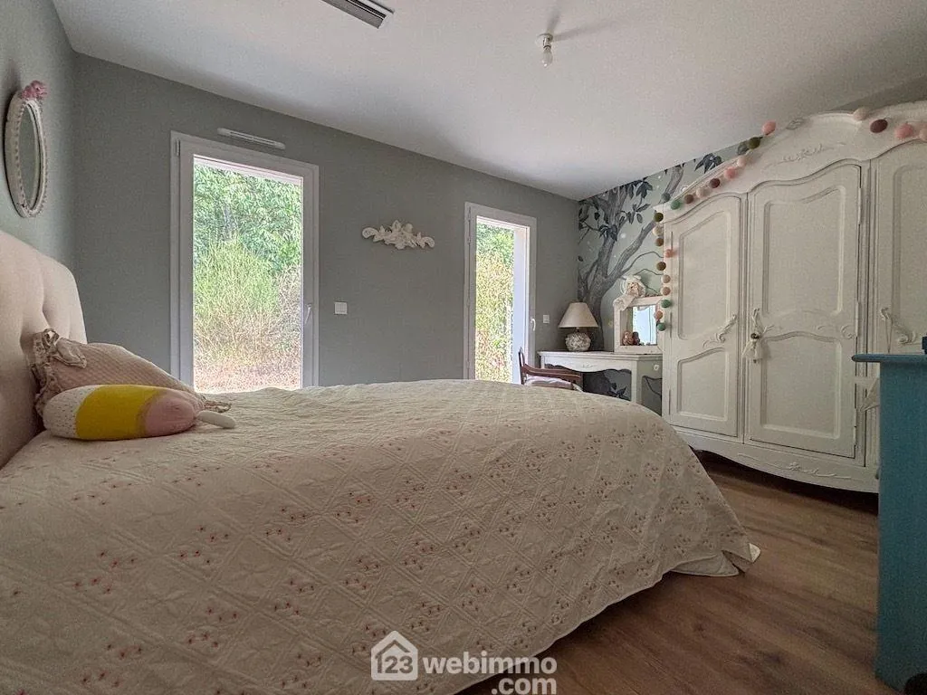 Maison à Béruges de 88 m² avec 3 chambres, calme et proche de la nature 