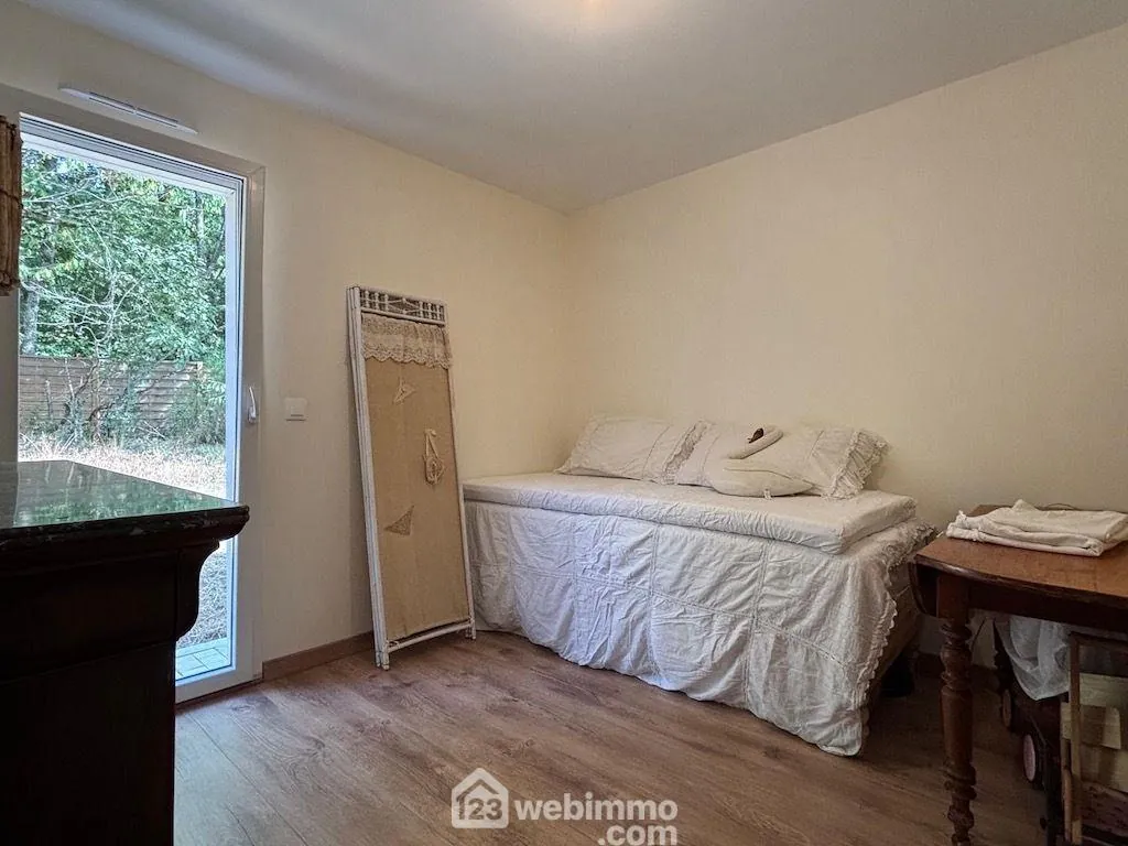 Maison à Béruges de 88 m² avec 3 chambres, calme et proche de la nature 