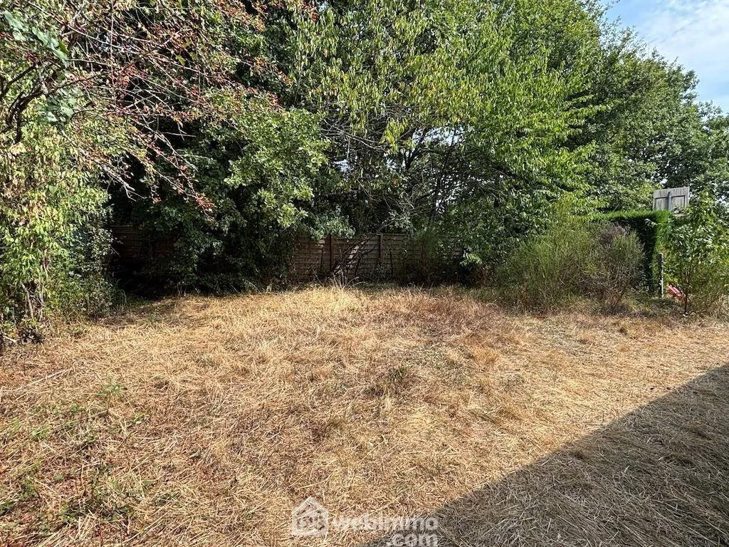 Maison à Béruges de 88 m² avec 3 chambres, calme et proche de la nature 