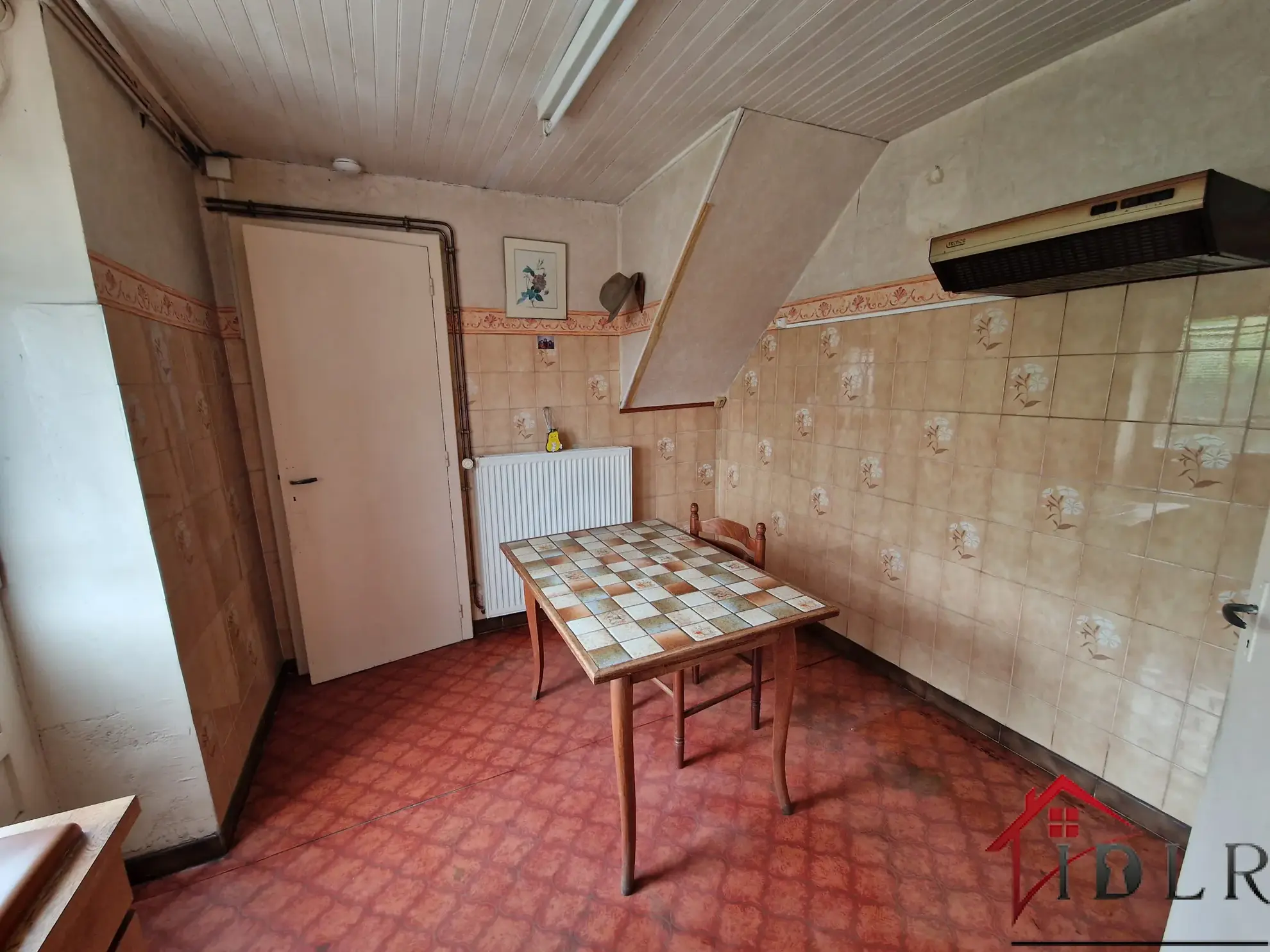 À vendre maison de village à Melay, 85 m², potentiel commercial et résidentiel 