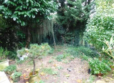 Maison à vendre à Voisins-Le-Bretonneux – Vente aux enchères immobilière à partir de 120 000 € 