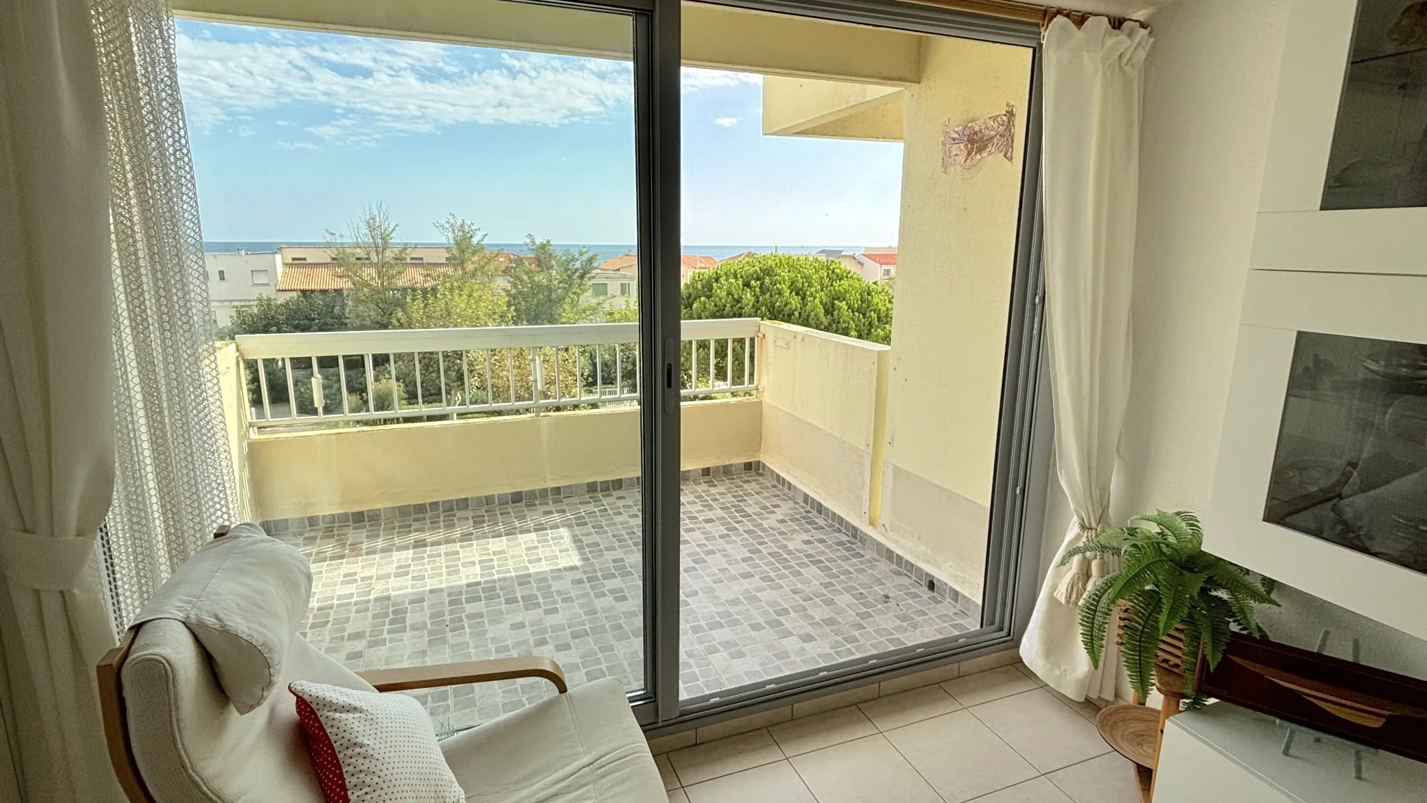 Appartement T2 avec terrasse et vue mer à Carnon-Plage 