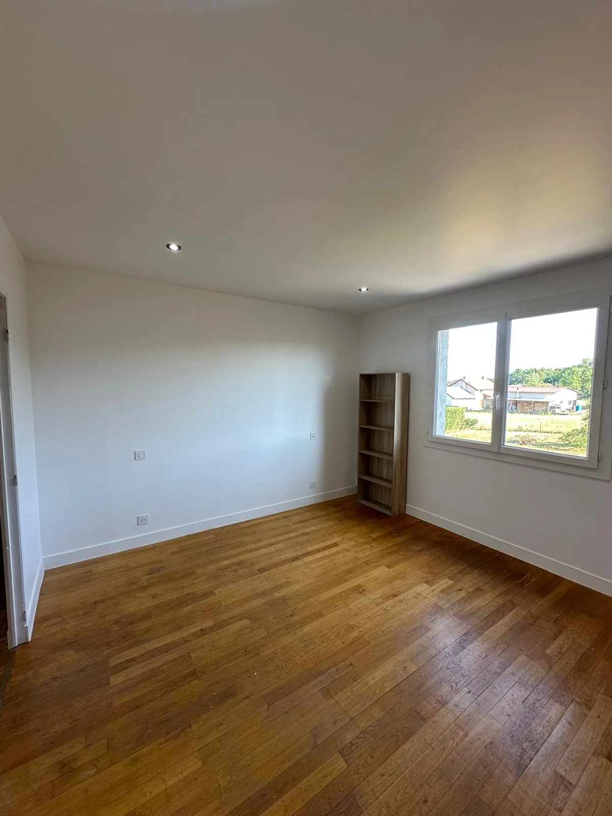 Maison individuelle avec vue dégagée à Brugheas - 146 m² rénovés 