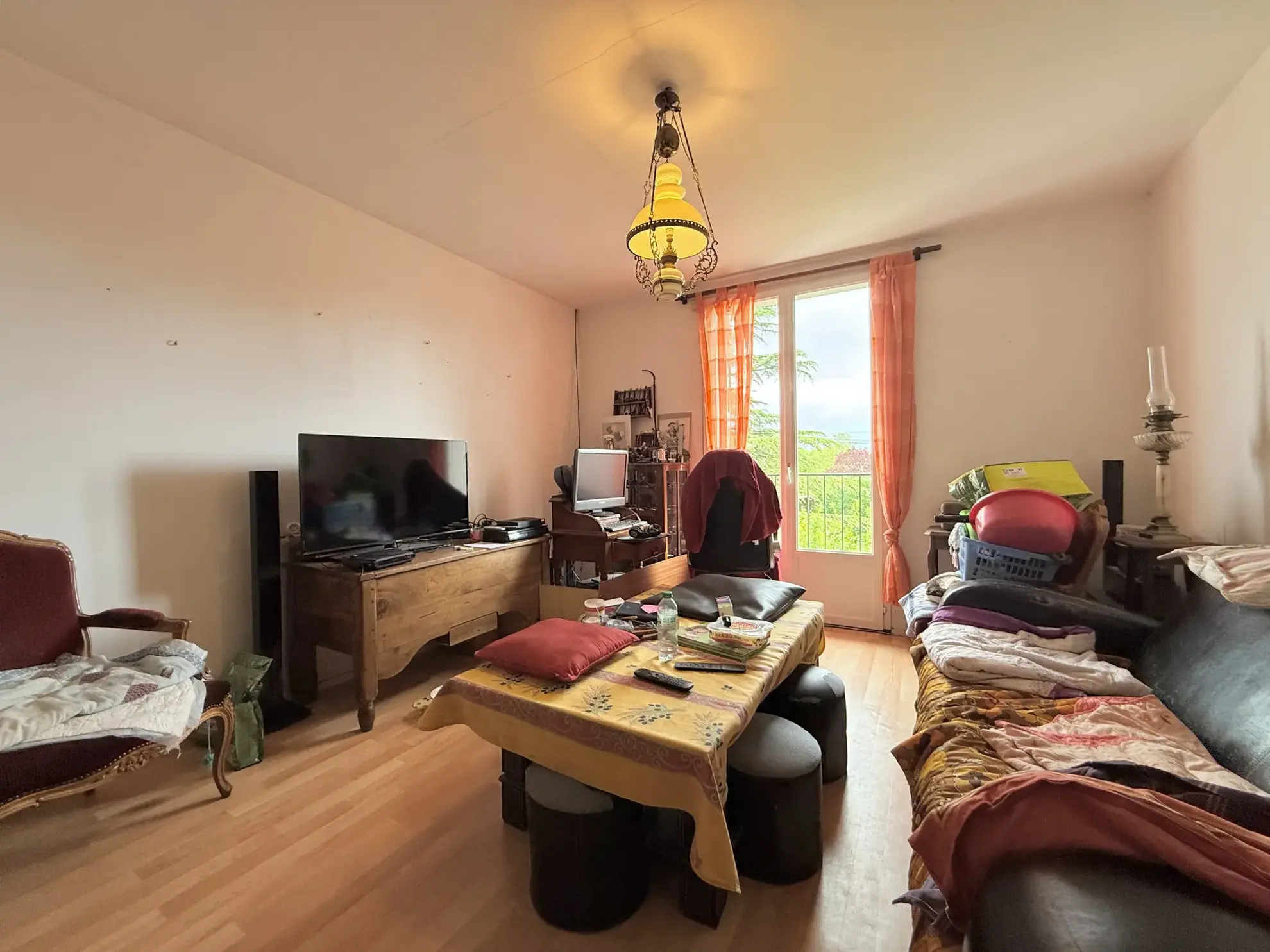 Grande maison familiale à Mery-sur-Cher avec terrain de 3010 m² 