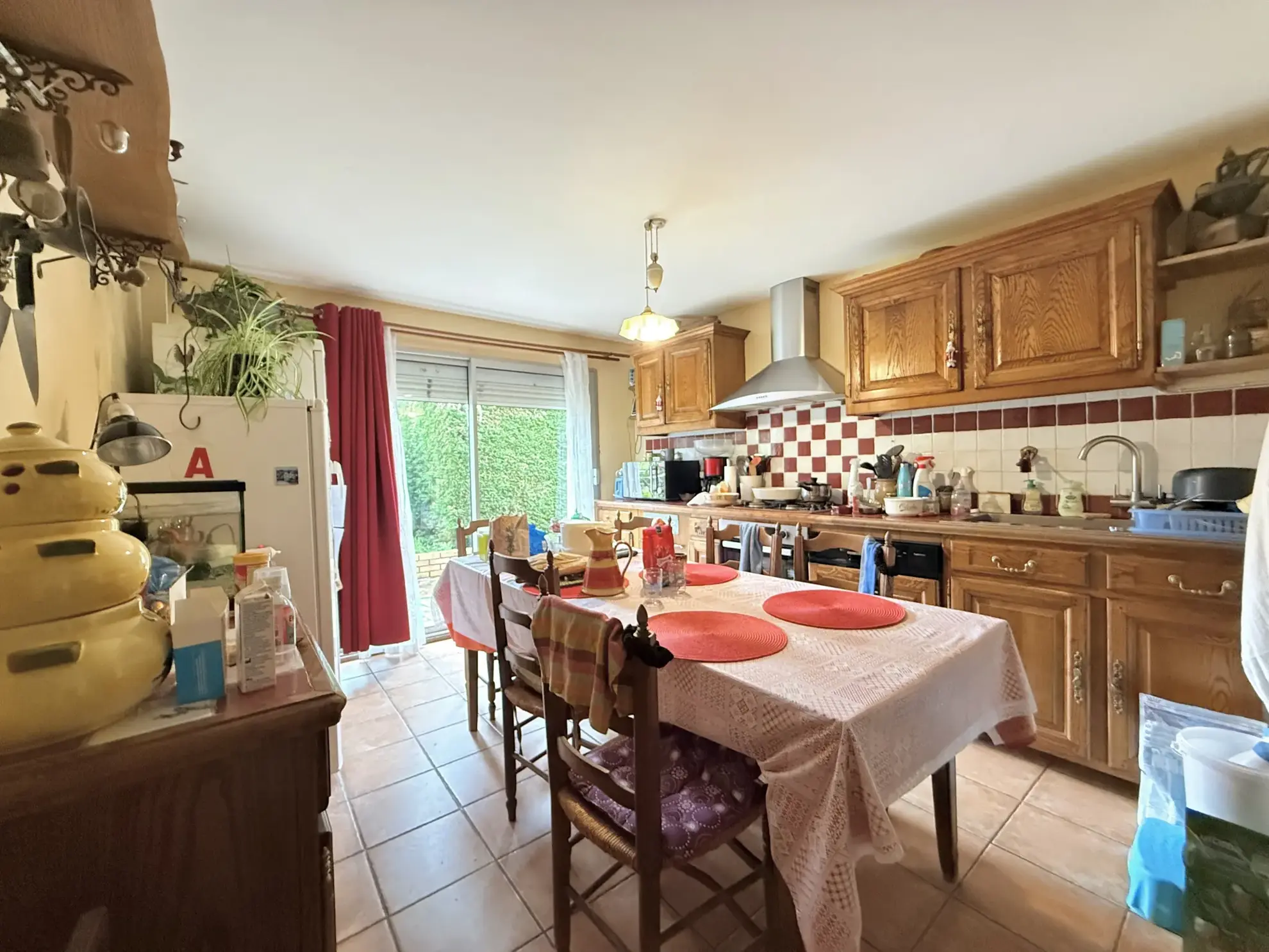 Grande maison familiale à Mery-sur-Cher avec terrain de 3010 m² 