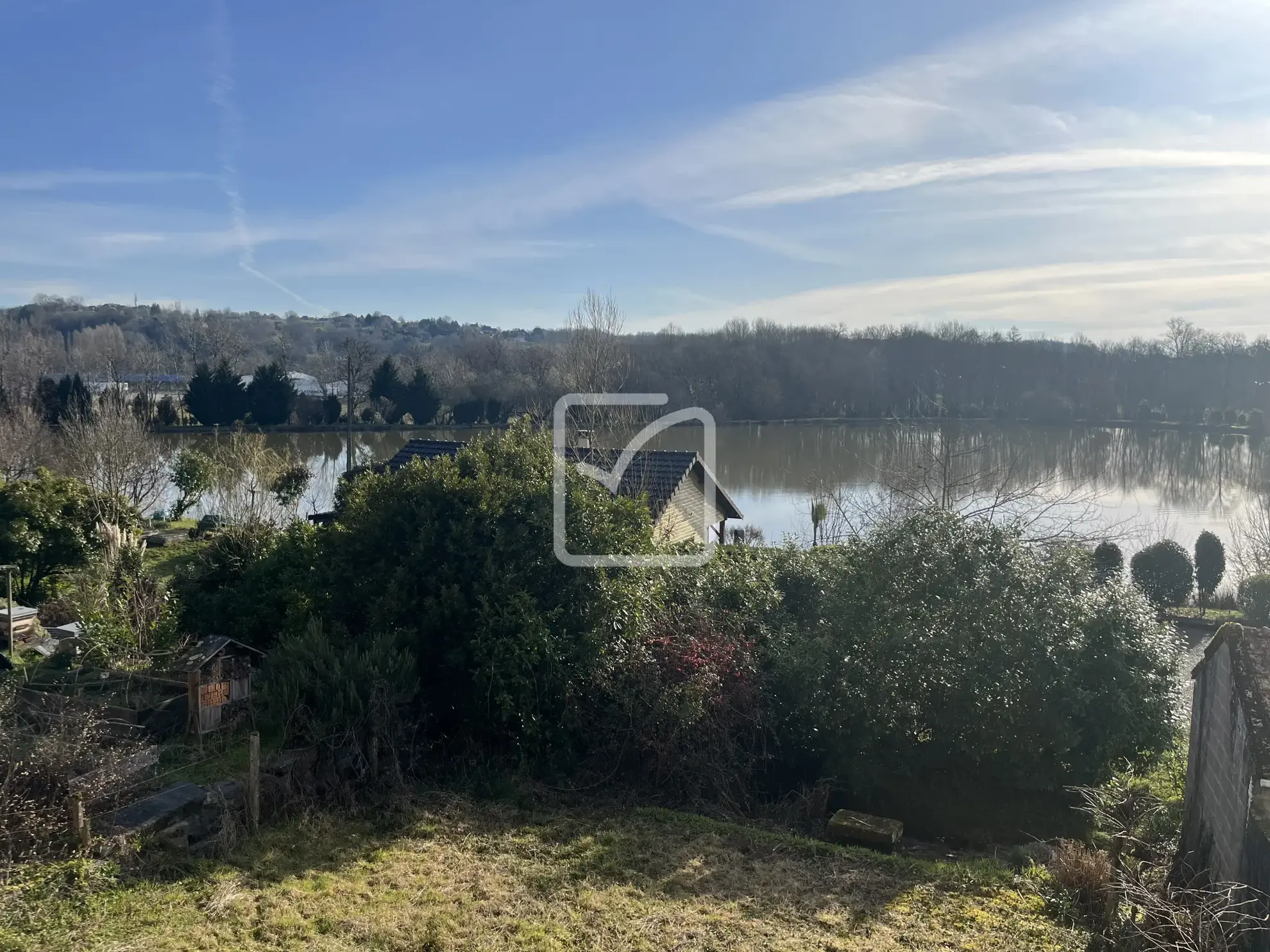 Maison à rénover à Objat avec fort potentiel d'investissement 