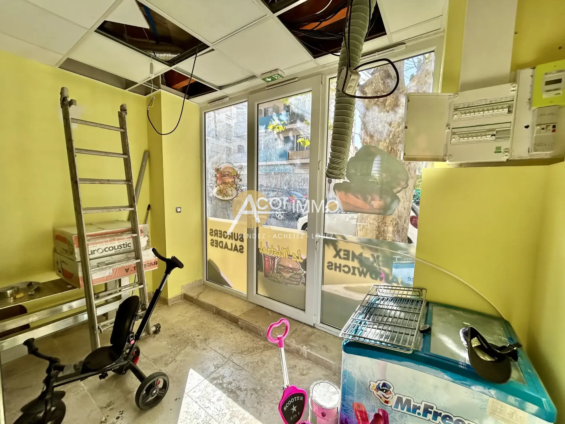 Vente Mur Commercial La Seyne-sur-Mer - Locataire en place, travaux en cours