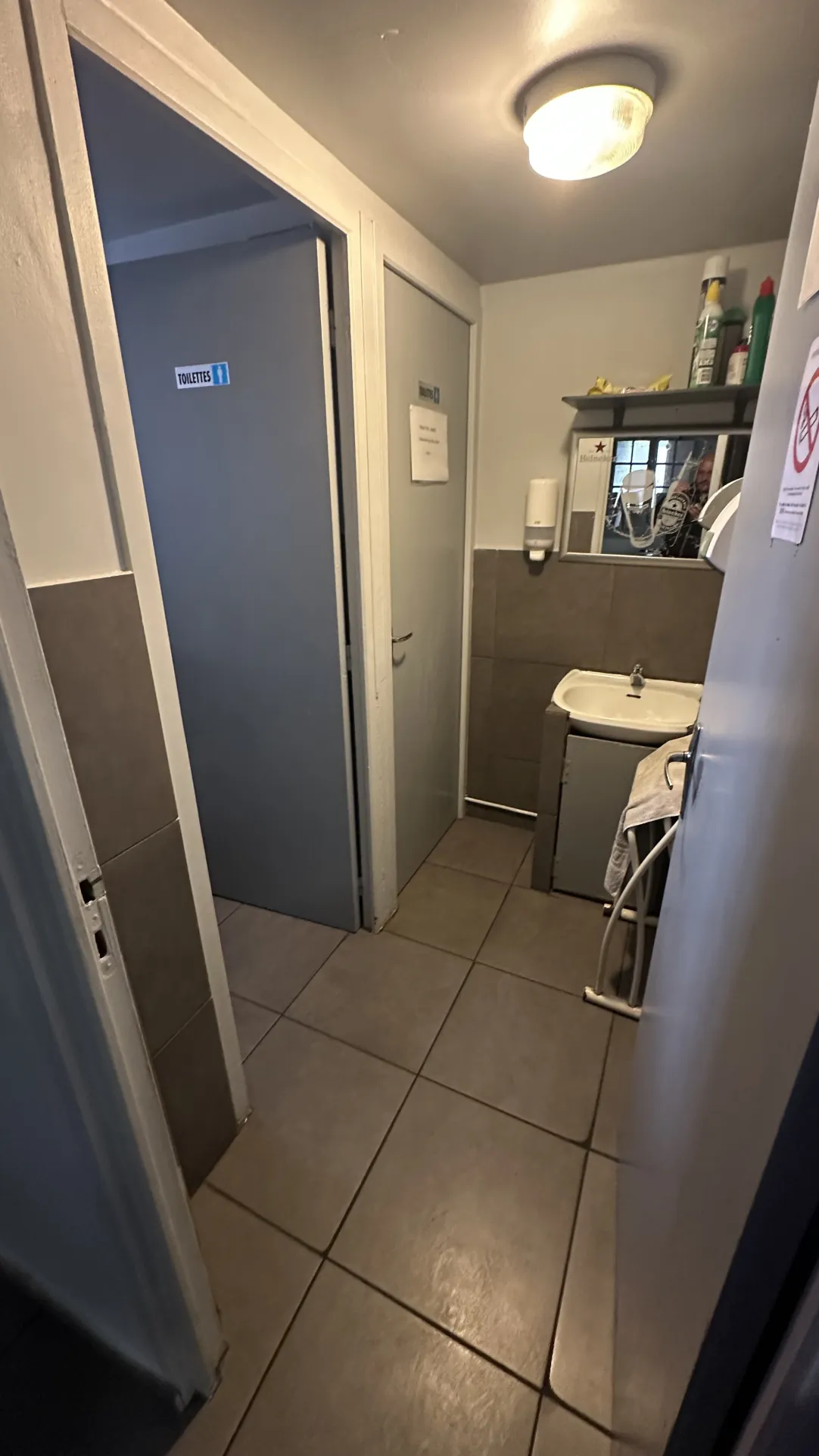 Vente murs commerciaux loués au Beausset - Opportunité d’investissement à forte rentabilité 