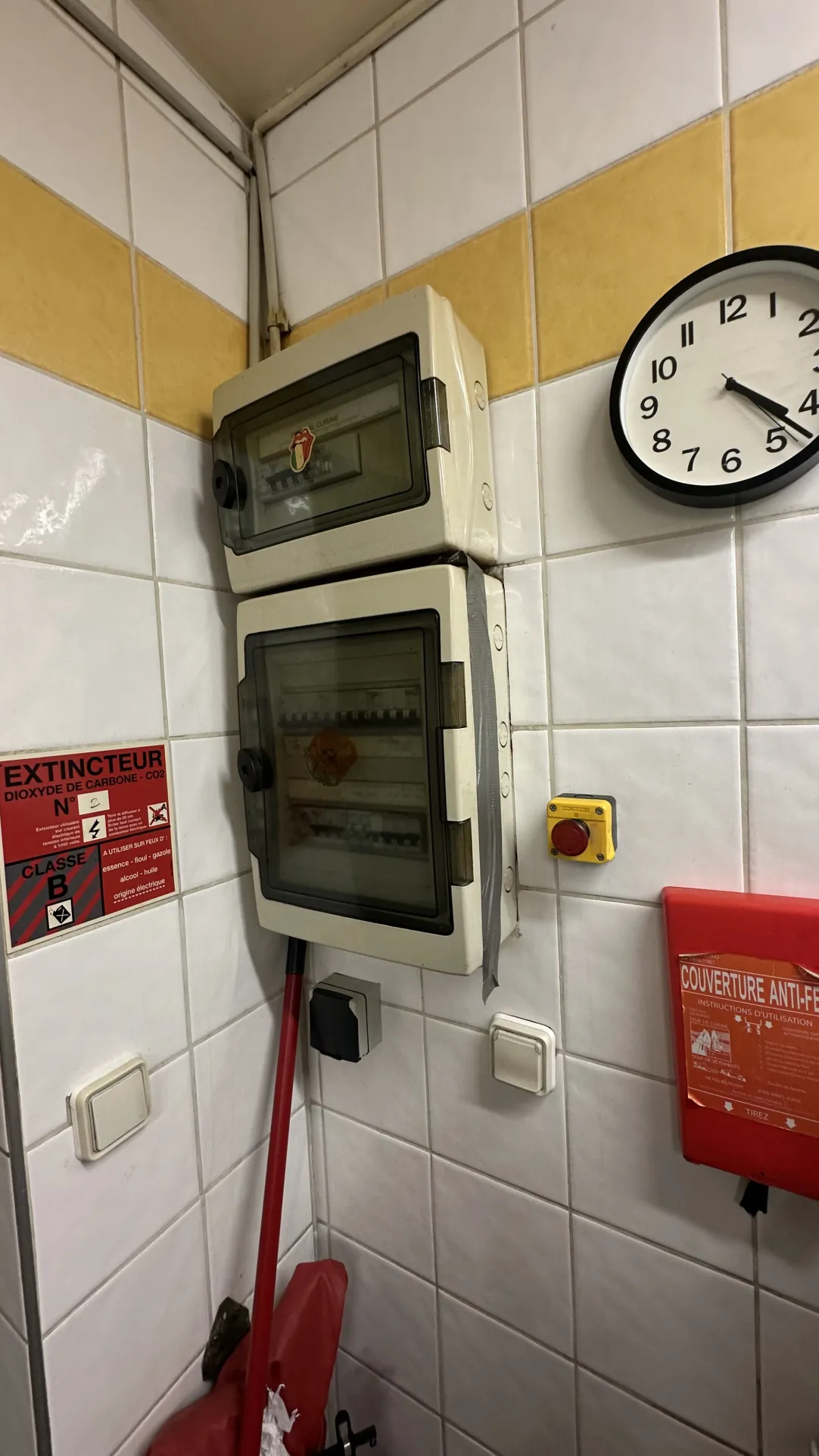 Vente murs commerciaux loués au Beausset - Opportunité d’investissement à forte rentabilité 