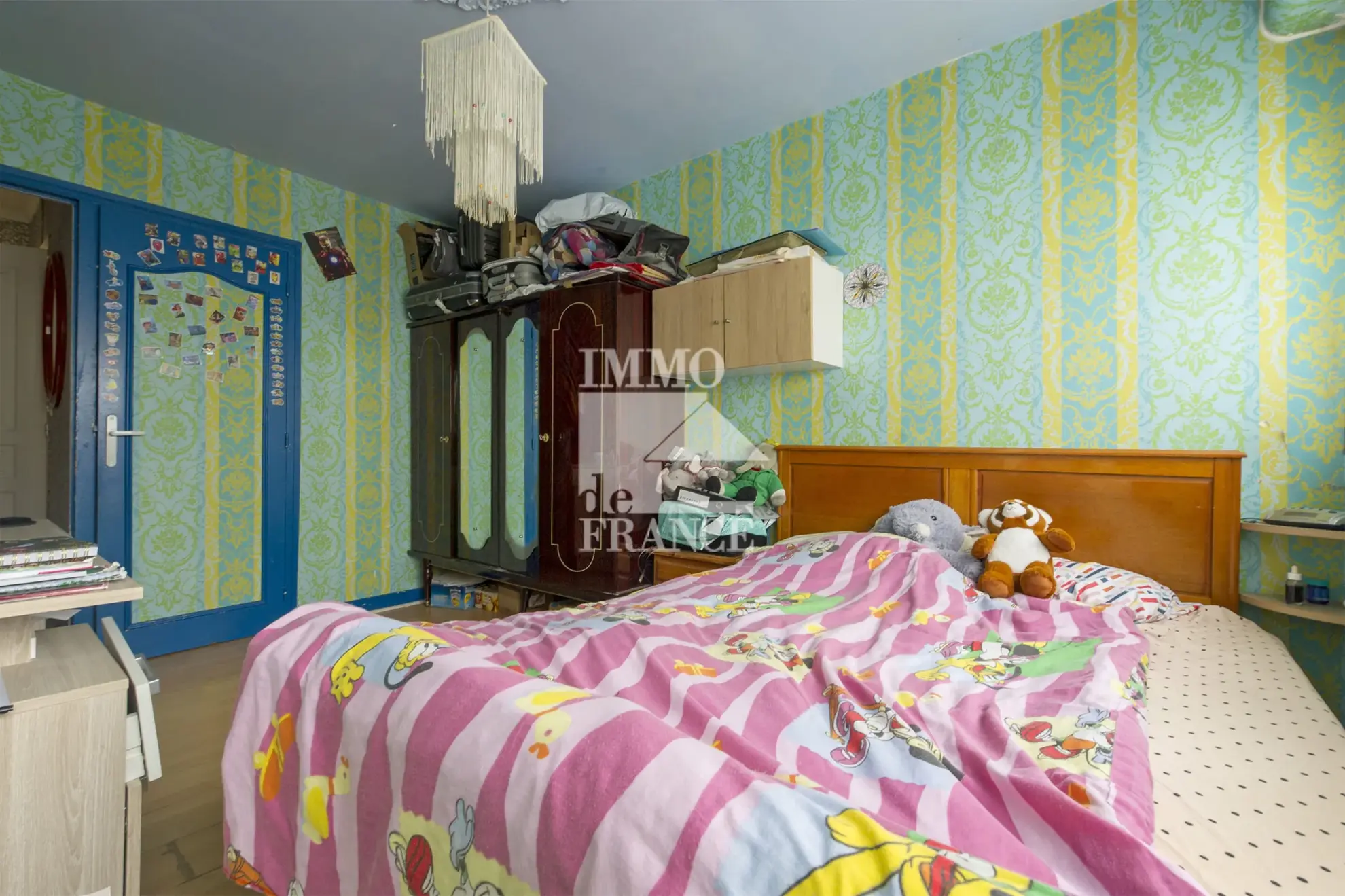 Appartement familial de 100,50 m² à Pontoise avec 4 chambres et double séjour 