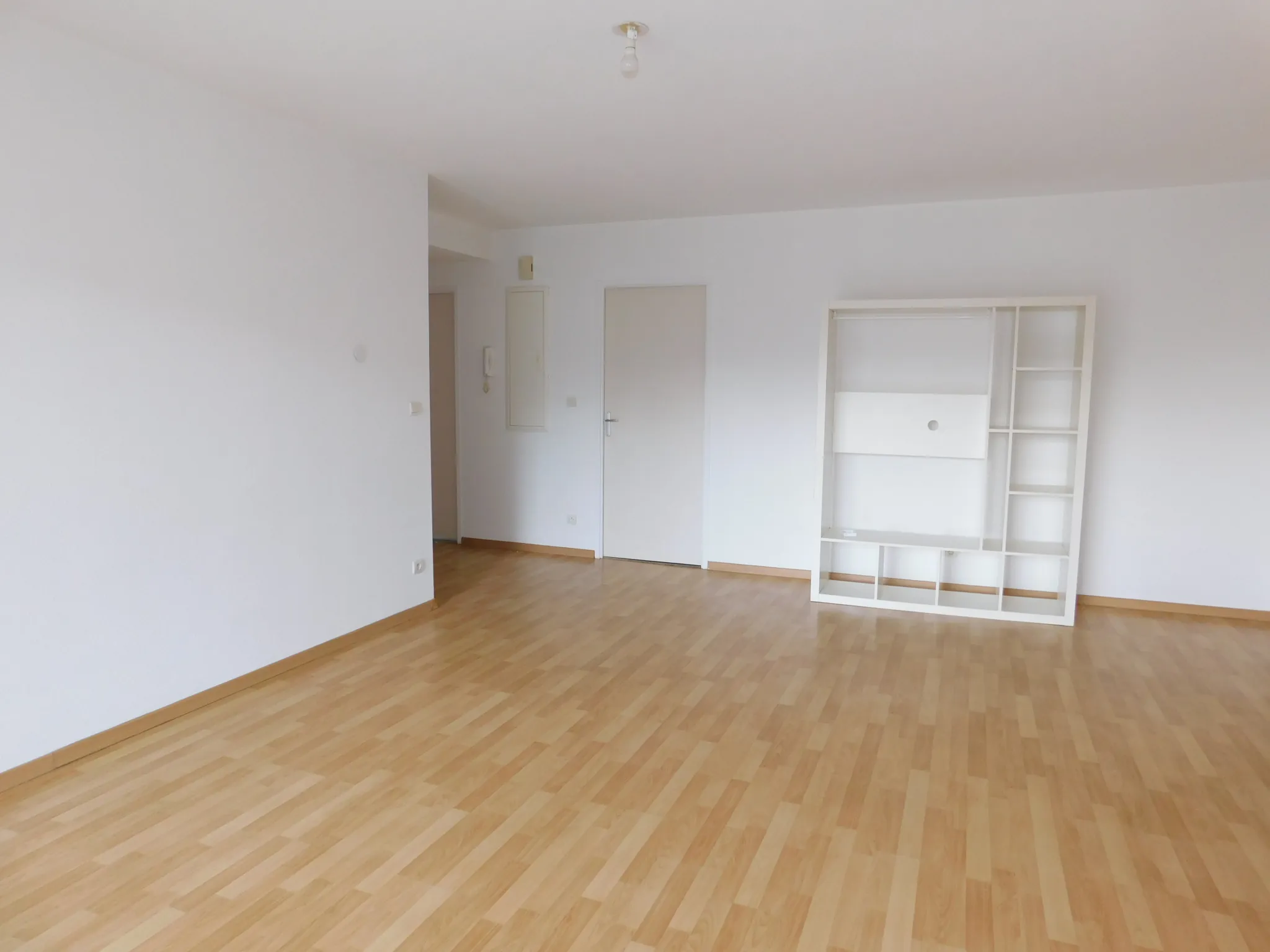 Bel appartement T3 avec terrasse et parking à Essey-lès-Nancy 