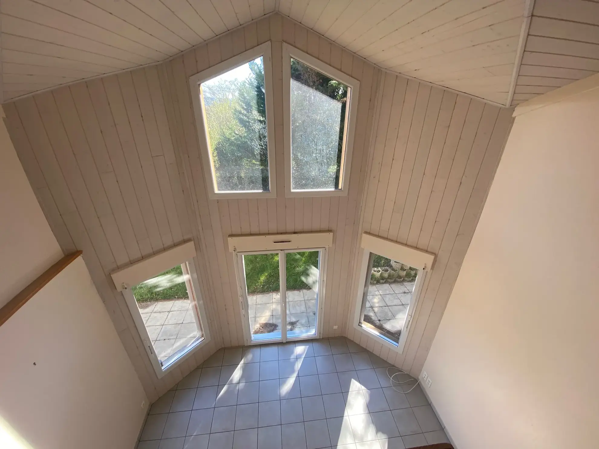 Vente maison T5 à Bellerive-sur-Allier avec terrain, garage et chauffage indépendant 