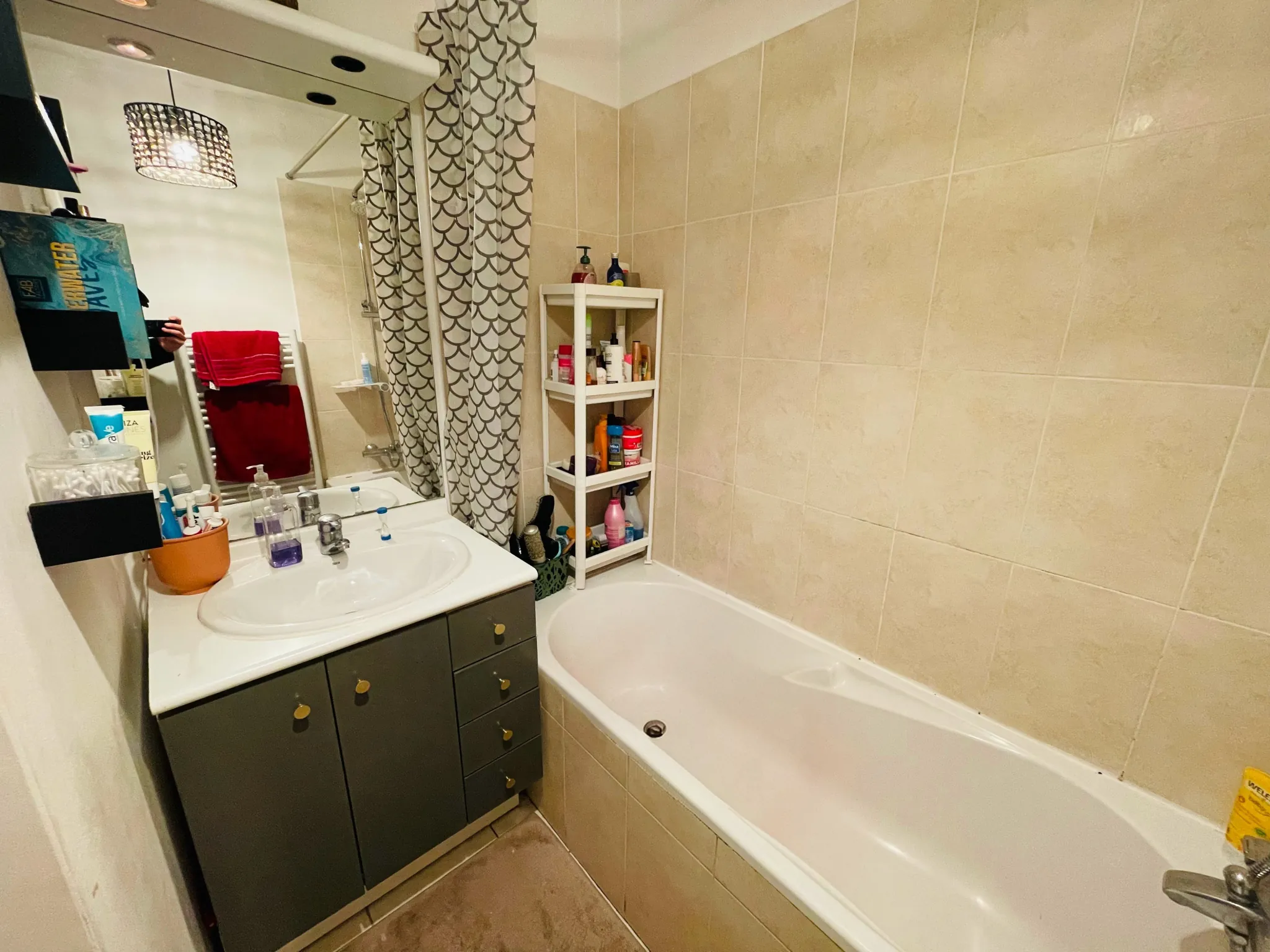 Appartement T3 à La Seyne-sur-Mer avec terrasses et parking privé 