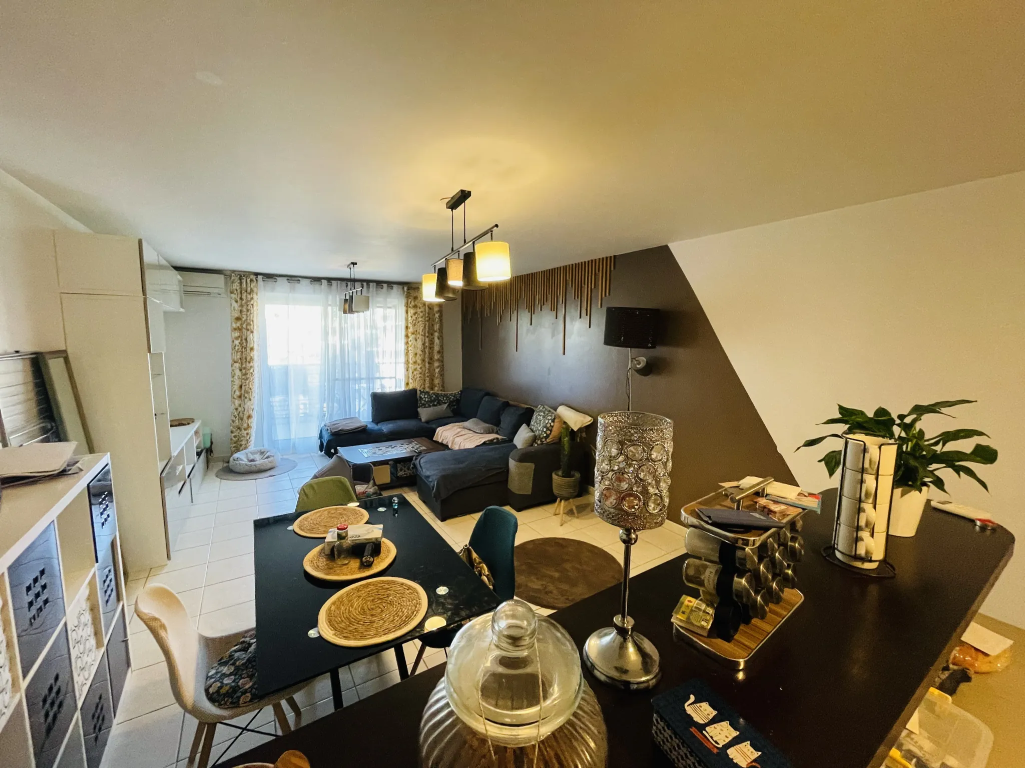 Appartement T3 à La Seyne-sur-Mer avec terrasses et parking privé 