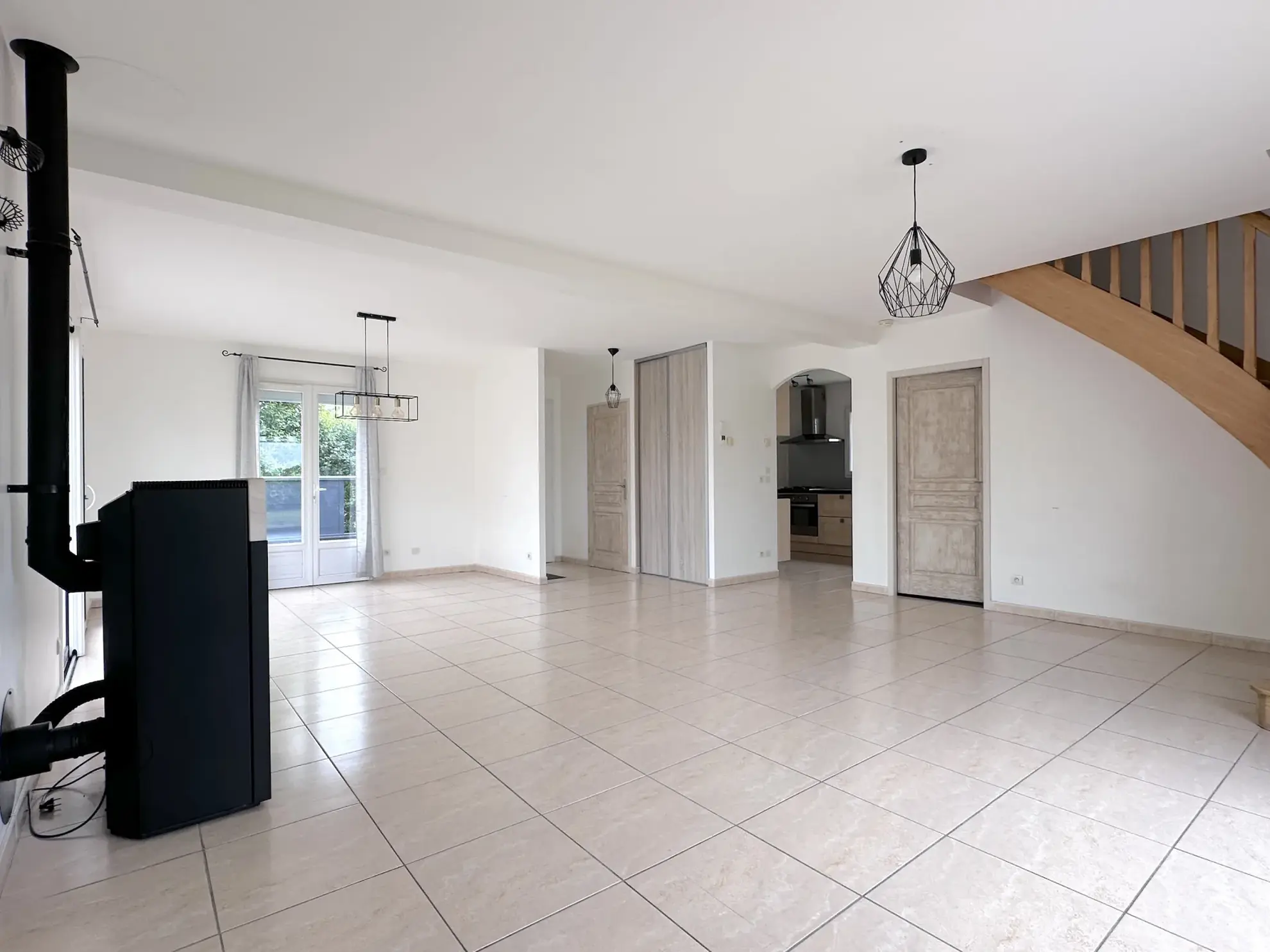 Maison familiale 4 chambres à Fontaine-le-Comte, proche de Poitiers Sud 