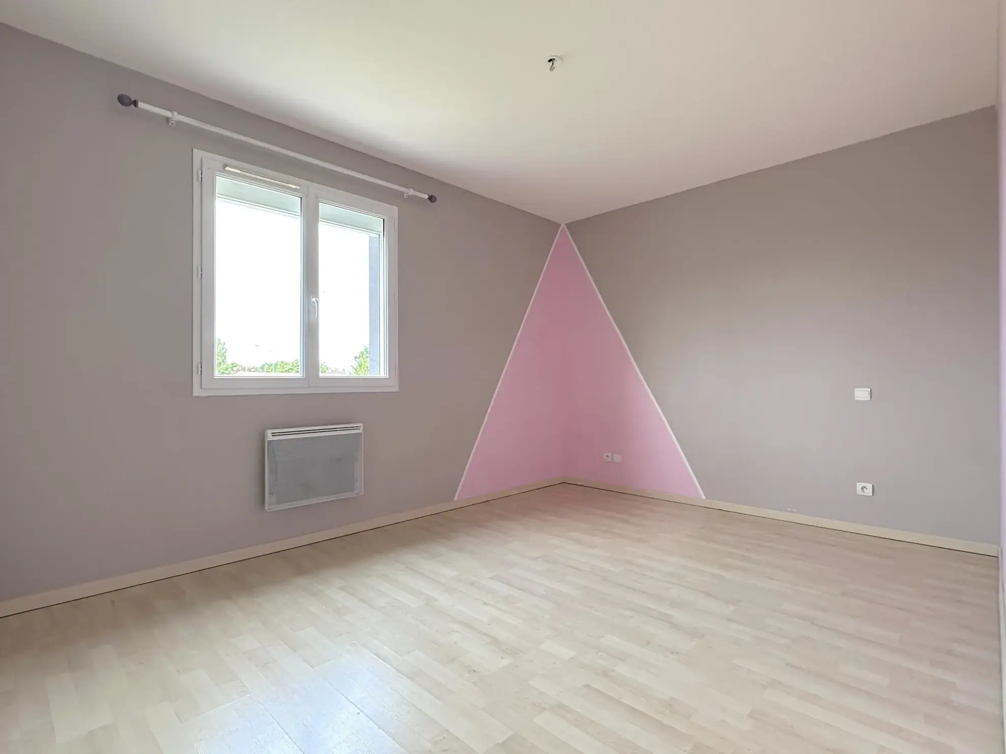 Maison familiale 4 chambres à Fontaine-le-Comte, proche de Poitiers Sud 