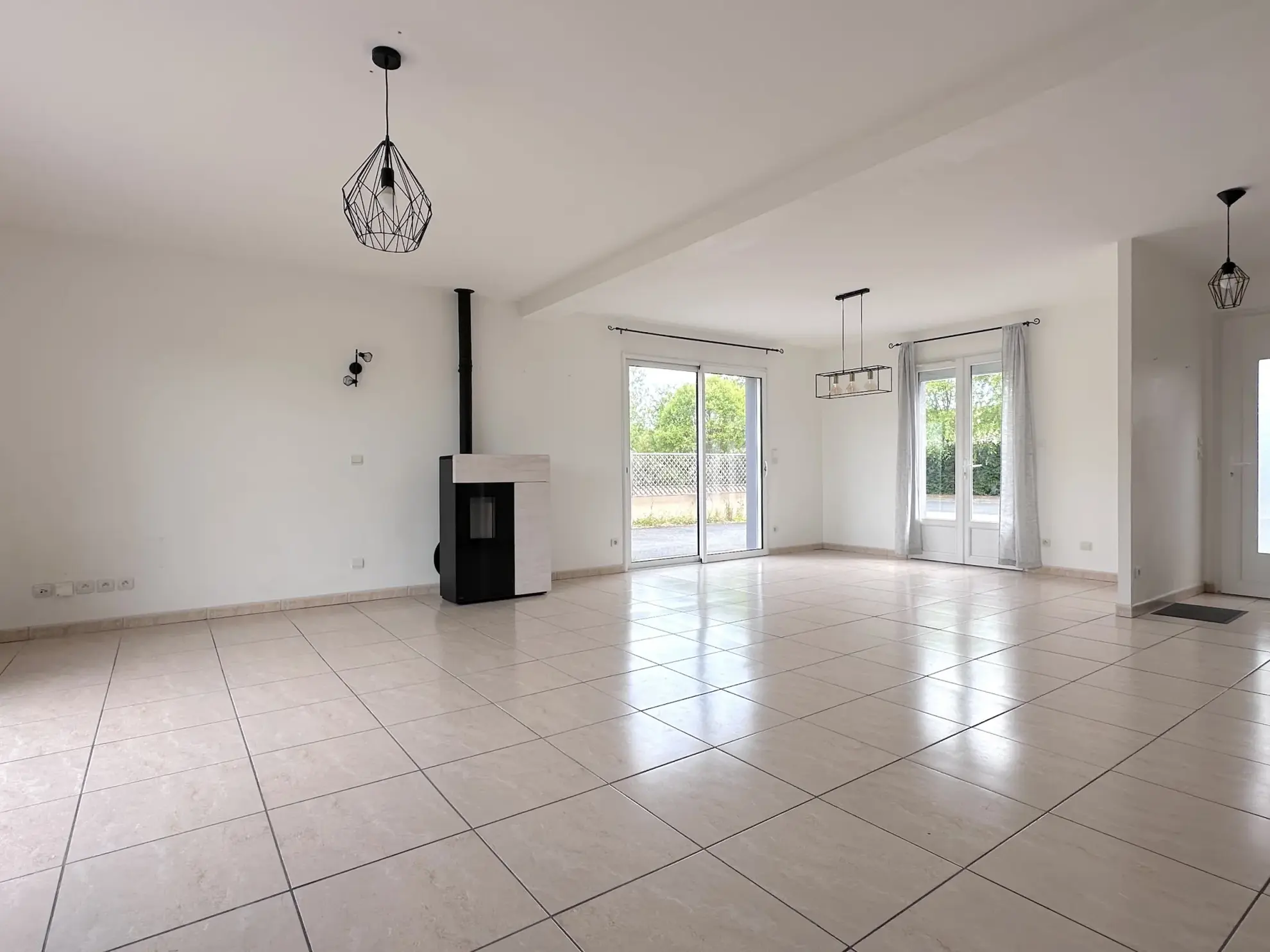 Maison familiale 4 chambres à Fontaine-le-Comte, proche de Poitiers Sud 