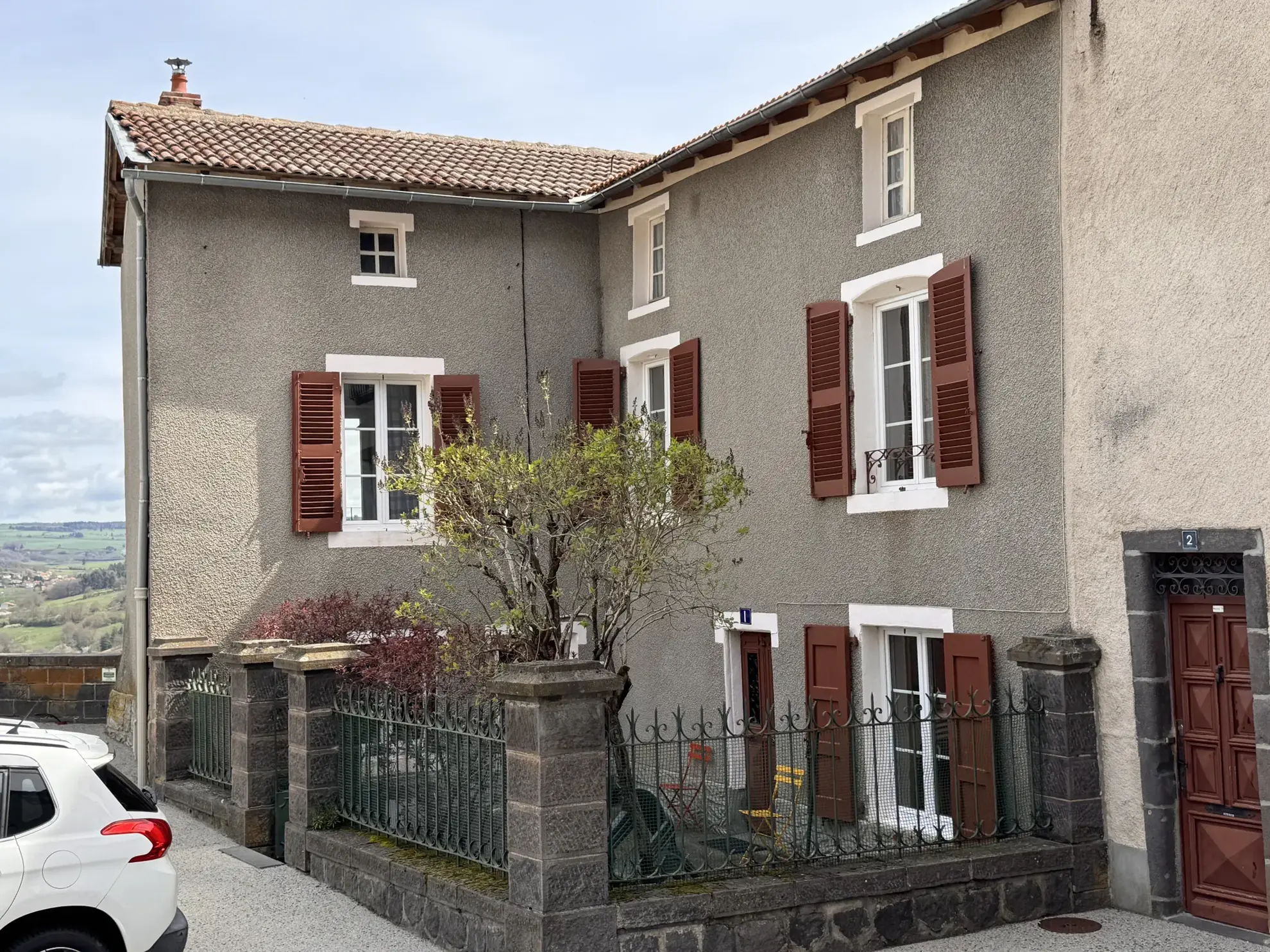 À vendre maison avec vue en centre historique de Saint-Flour