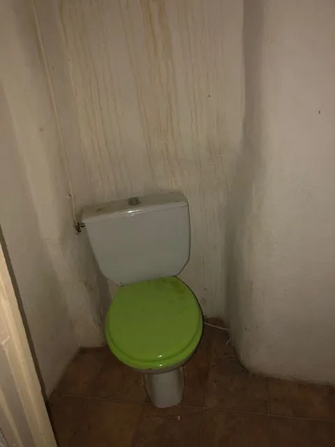 Immeuble locatif à Marcigny avec local commercial et appartements en vente 