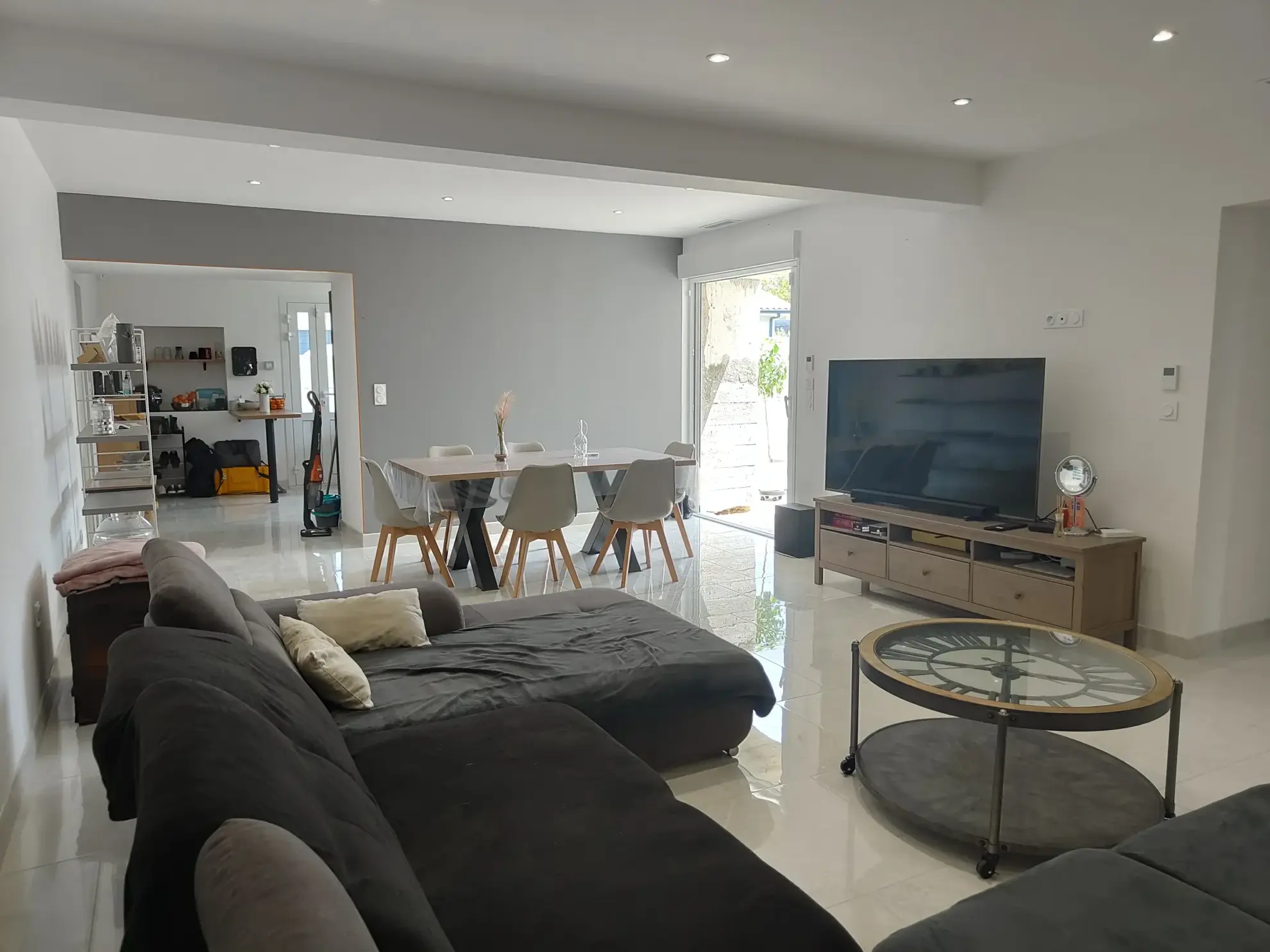 Maison en pierre rénovée de 170 m² avec garage et jardin près de Langon 