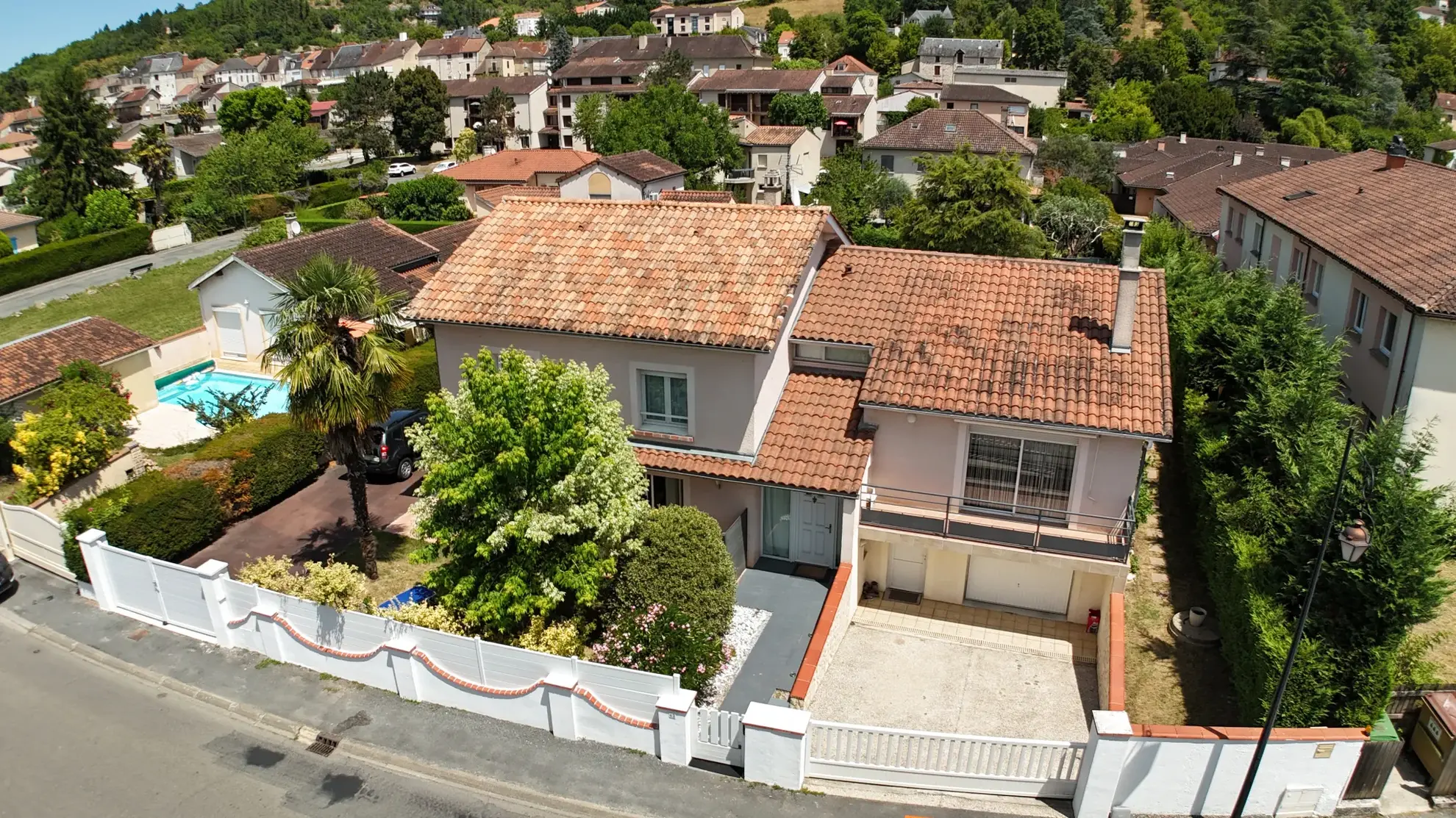 Maison avec piscine, loft indépendant et jardin à Souillac - Quartier calme 