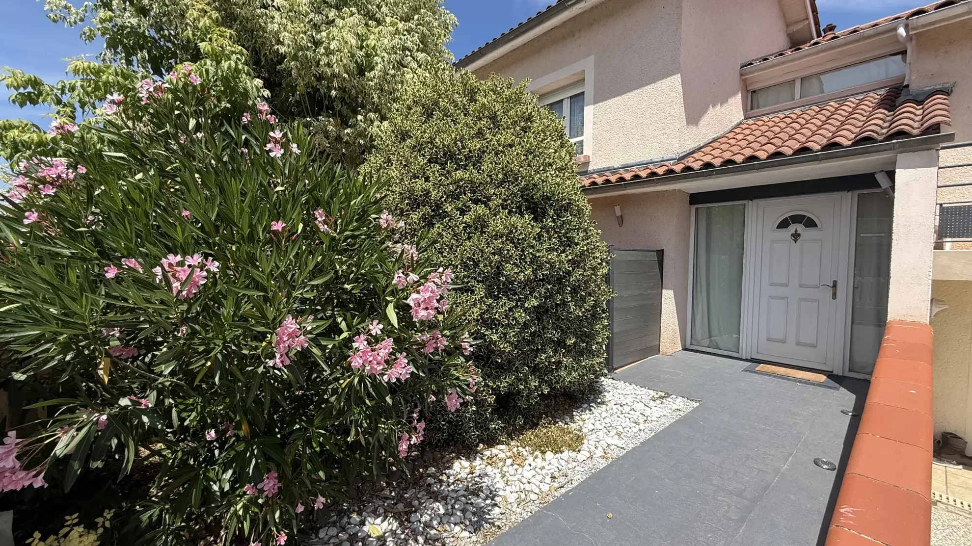 Maison avec piscine, loft indépendant et jardin à Souillac - Quartier calme 
