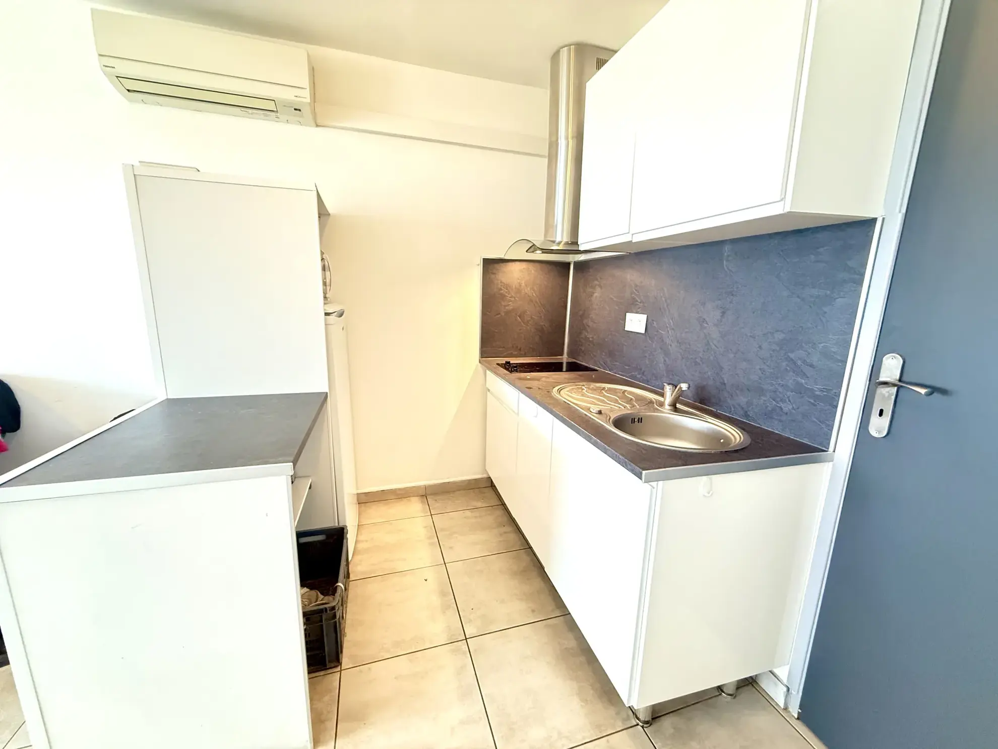 Studio cabine entièrement rénové avec vue sur mer à Le Barcarès – Résidence calme 