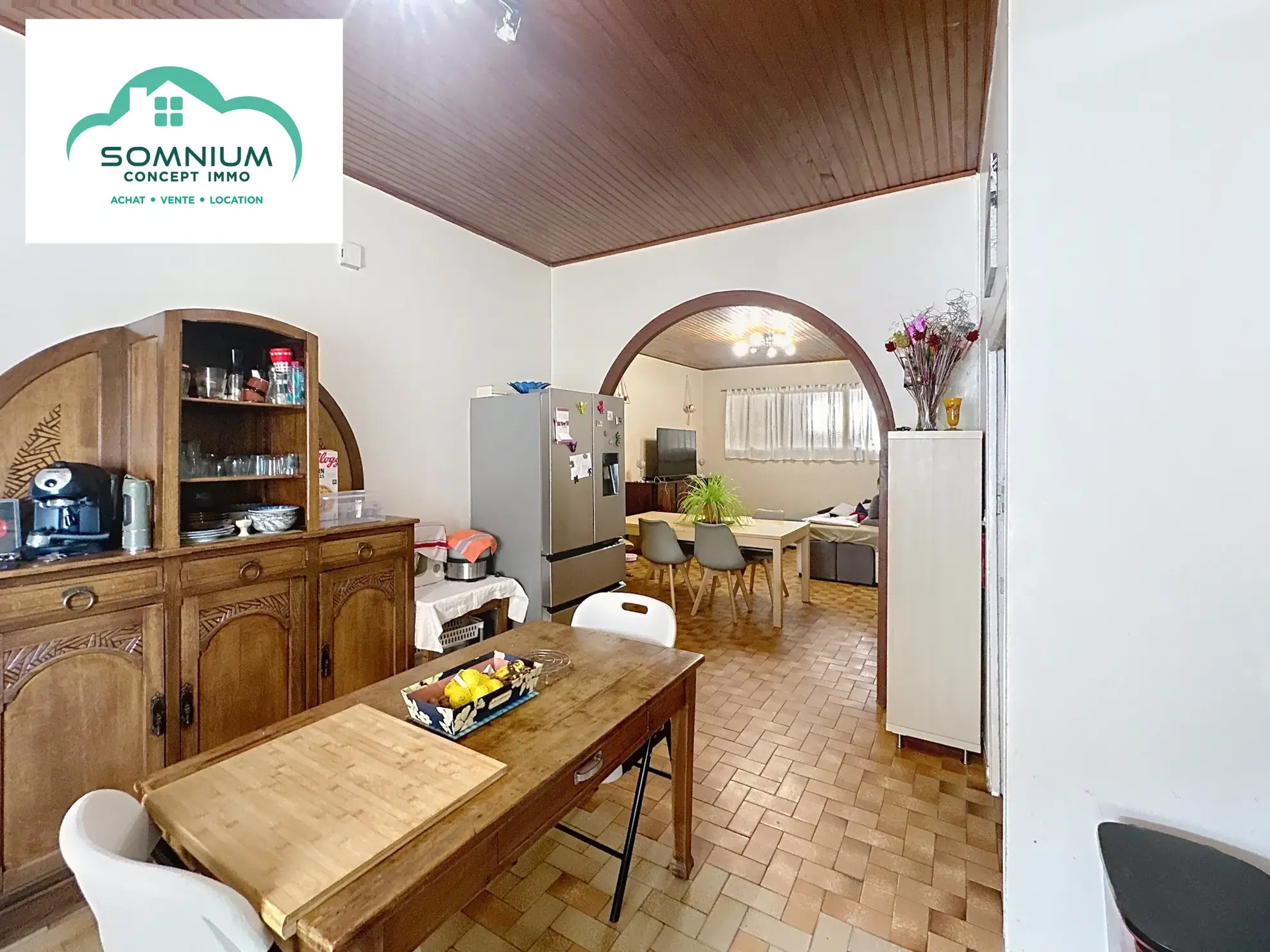 Maison de ville à Fleurance avec garage, 3 niveaux, potentiel d'aménagement