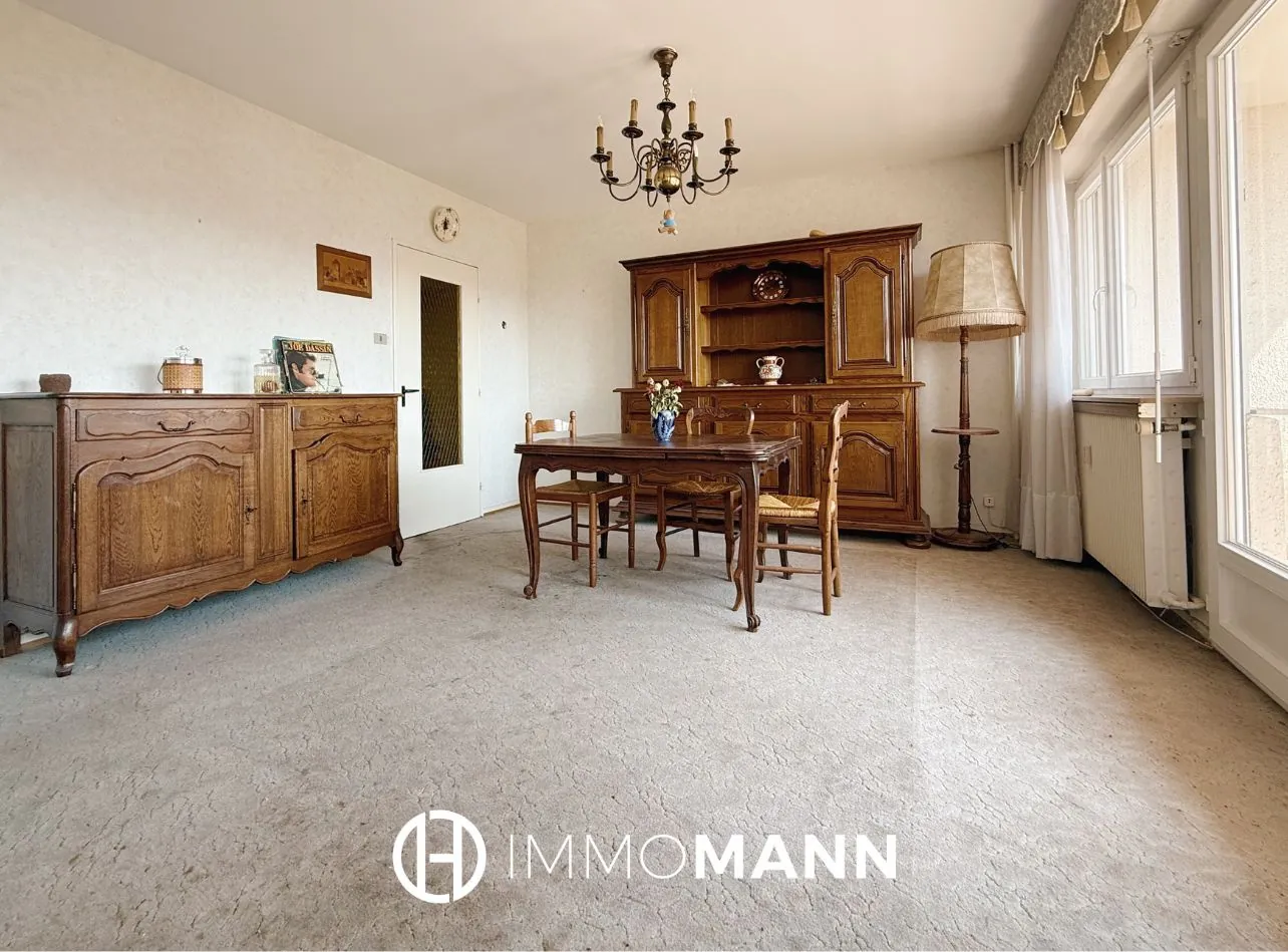 Bel appartement lumineux de 91 m² avec balcon, cave et parking à Hoenheim près de Strasbourg 