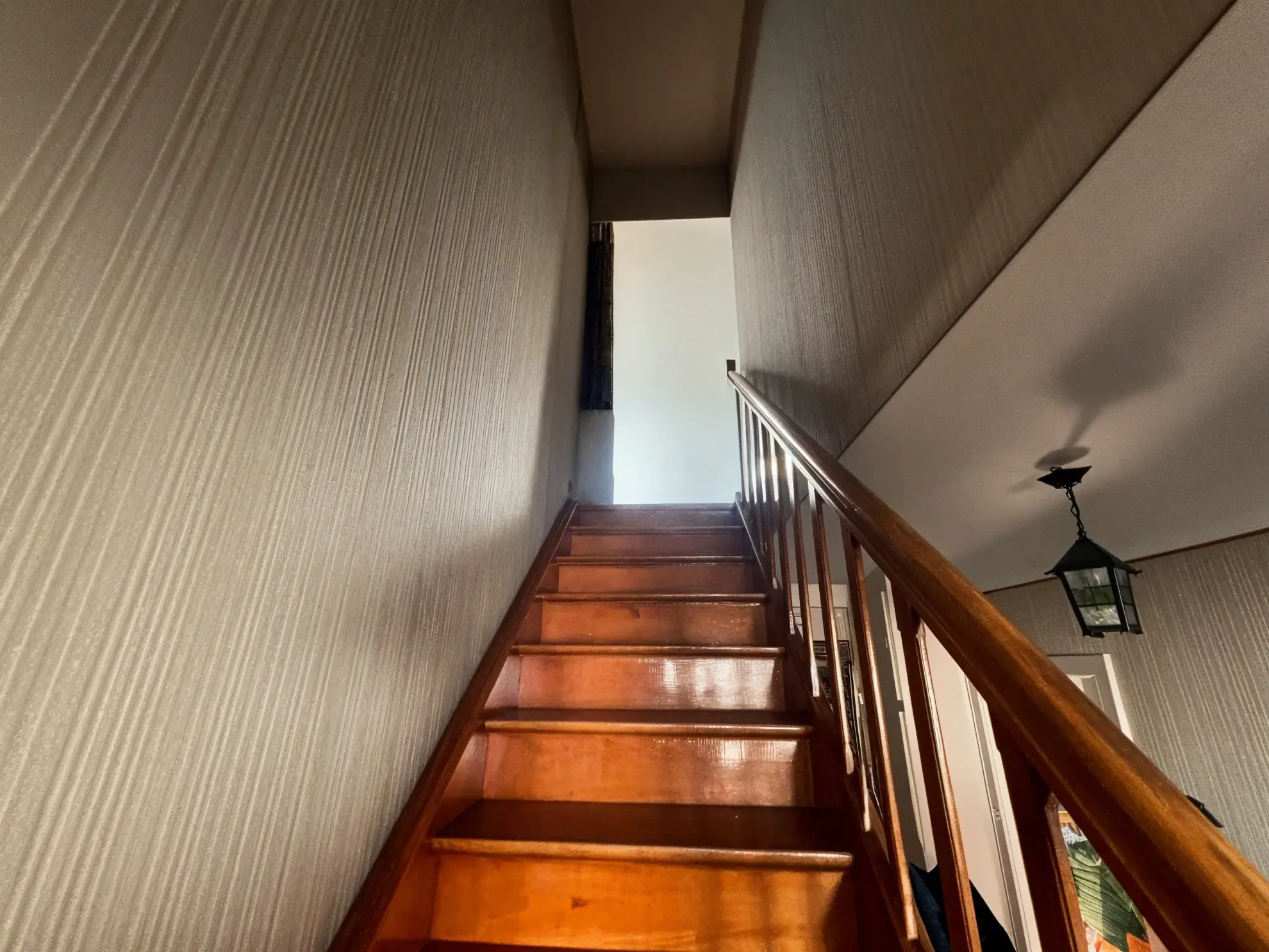 Maison spacieuse à Bartenheim avec 4 chambres et potentiel de rénovation, aides financières 