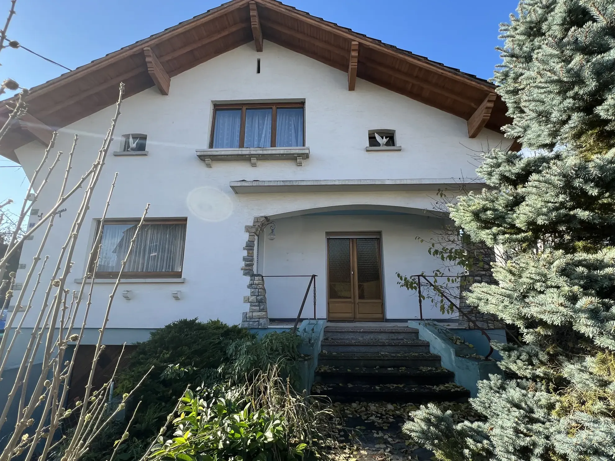 Maison spacieuse à Bartenheim avec 4 chambres et potentiel de rénovation, aides financières 