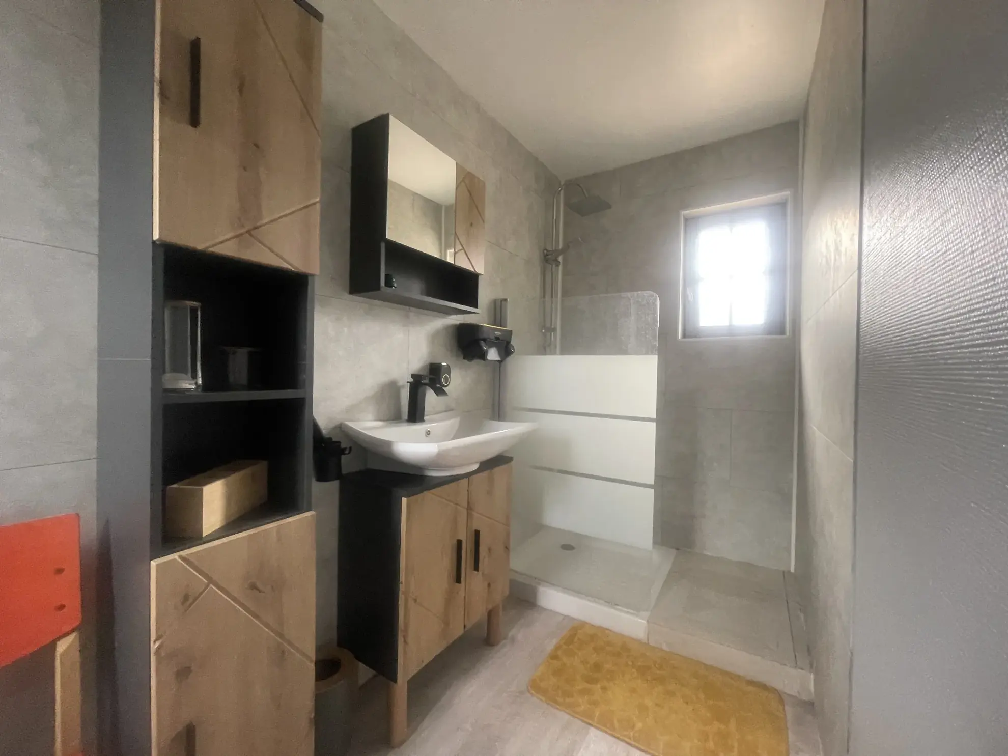 Belle propriété de 107 m² avec grand terrain à Vimoutiers - Authenticité et confort 