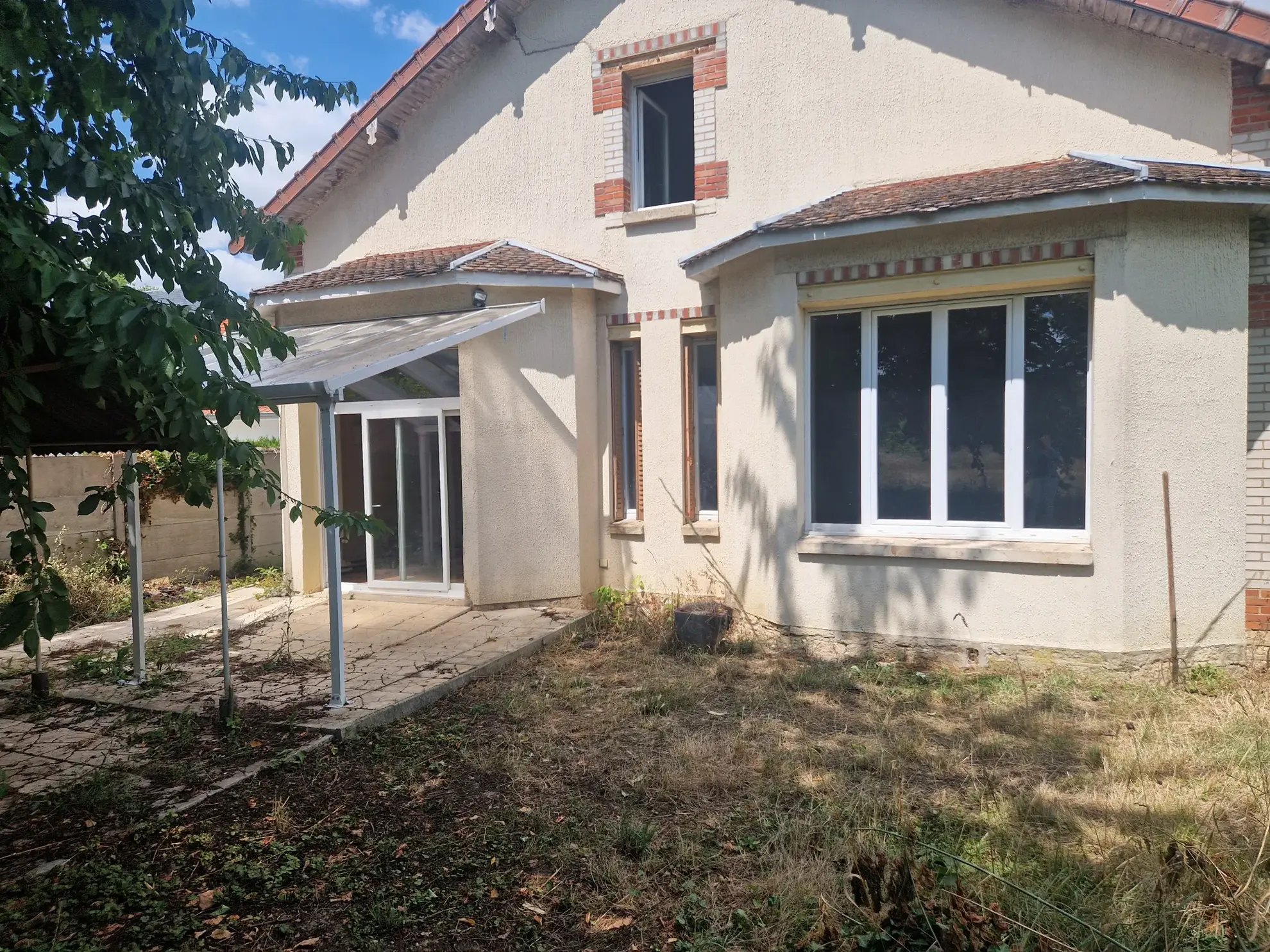 Charmante maison de maître T5 de plain-pied avec jardin à Vitry-le-François