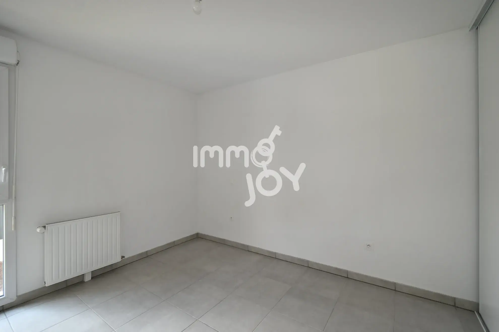 A vendre à Toulouse, Appartement T3 lumineux avec balcon et parking en résidence récente 