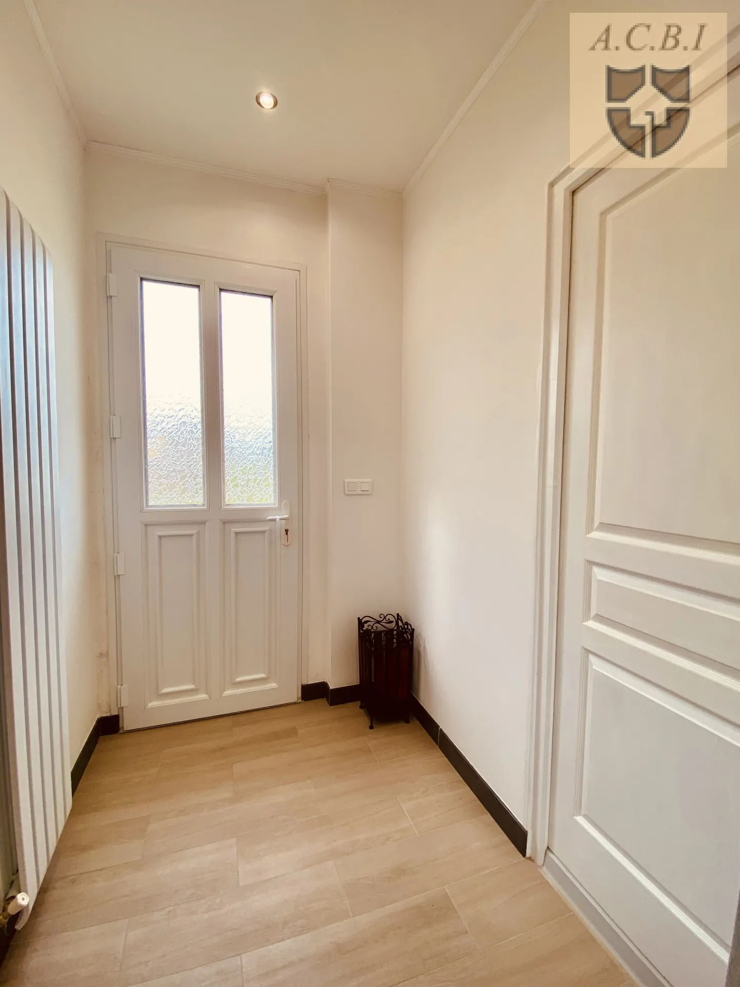 Maison de plain-pied à Montoire-sur-le-Loir avec jardin clos et modernité 