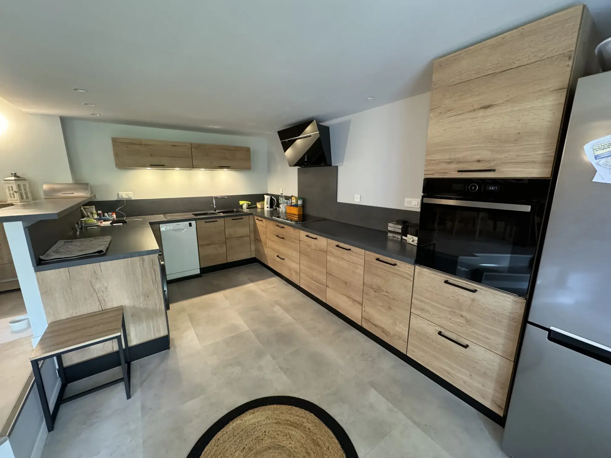 Charmante maison à Joursac, proche nature, 3 chambres, garage, idéalement située entre Massiac et Saint-Flour 